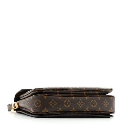 Louis Vuitton Monogram Pochette Metis 4 of 10