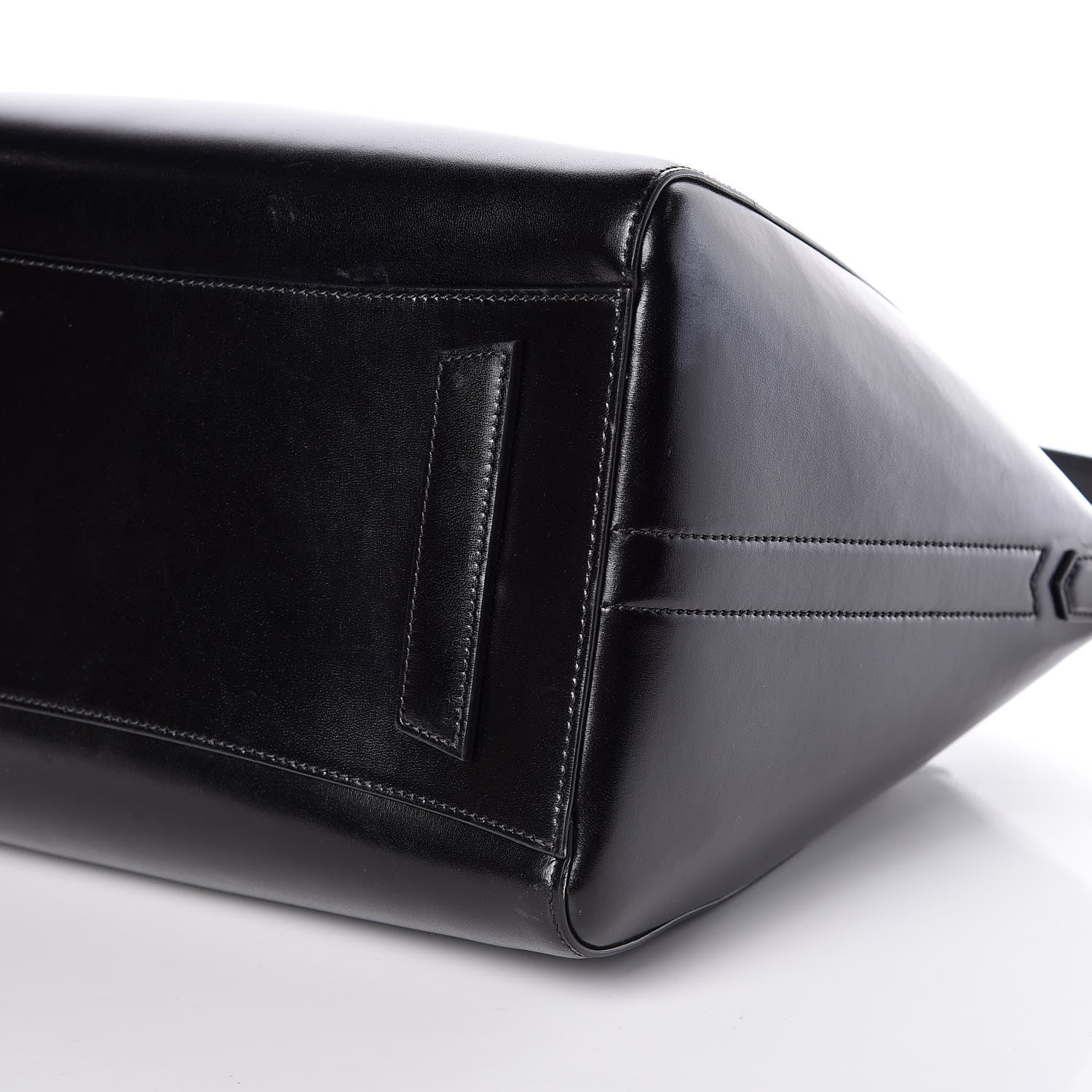 Givenchy Shiny Lord Calfskin Medium Antigona Black 9 of 9