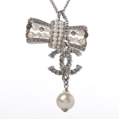 Chanel Crystal Pearl CC Bow Necklace Silver 4 of 5