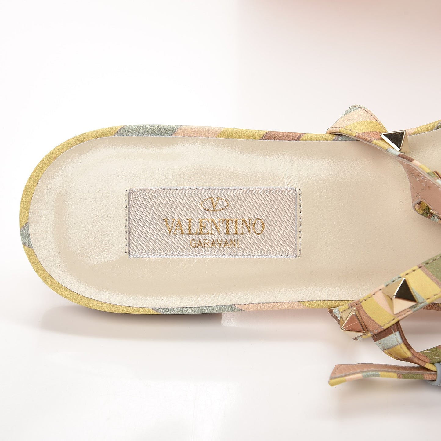 Calfskin Native Couture 1975 Rockstud Ankle Wrap Flat Thong Sandals 39.5 Multicolor