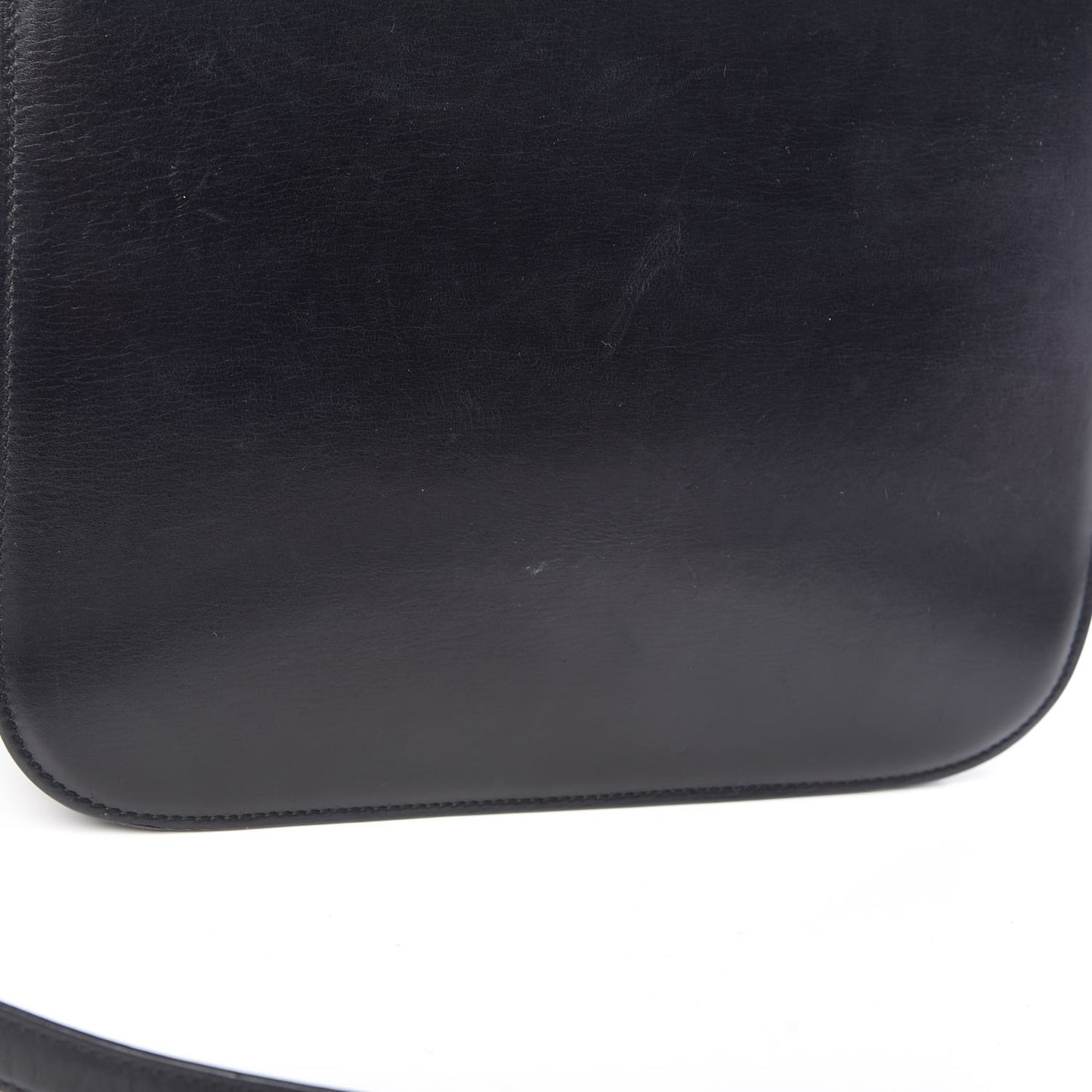 Box Calfskin Medium Classic Box Flap Bag Black