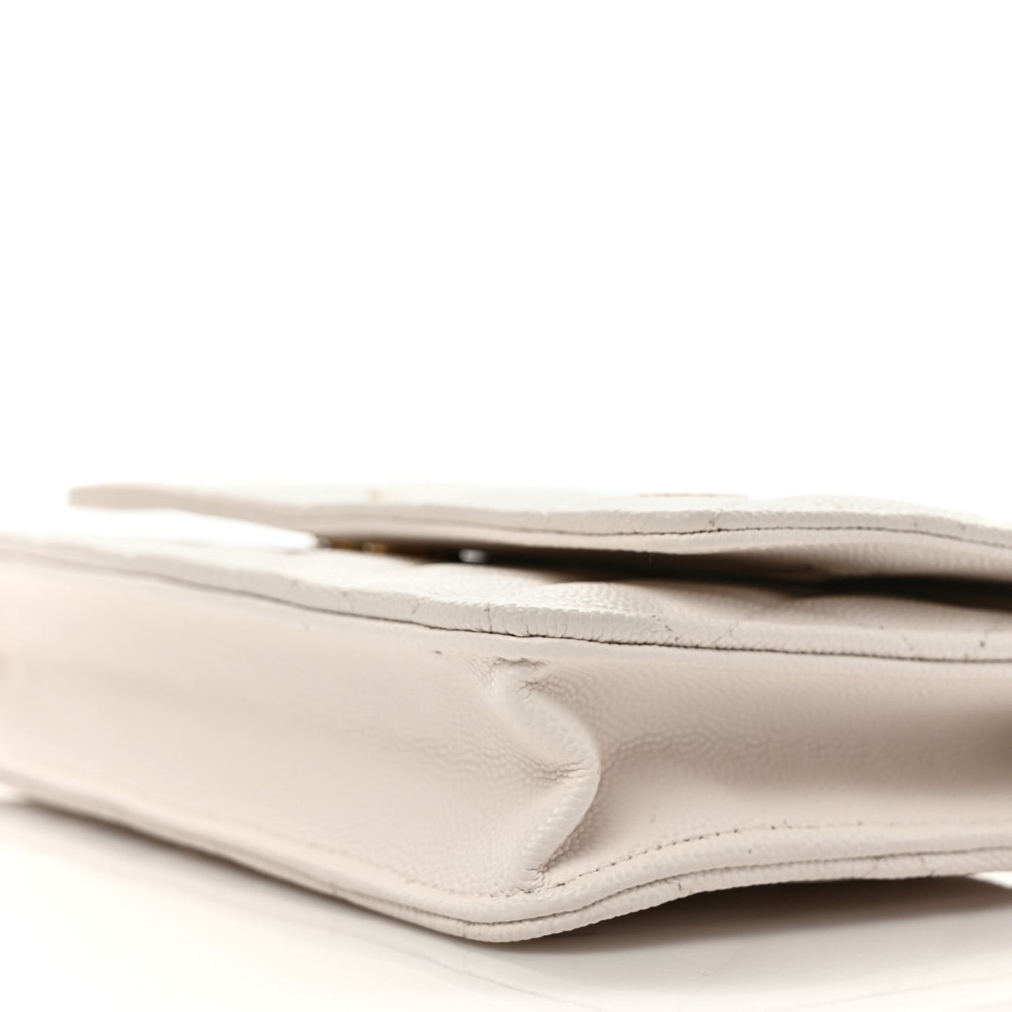 Caviar Quilted Enamel Coco Casino Wallet On Chain WOC White