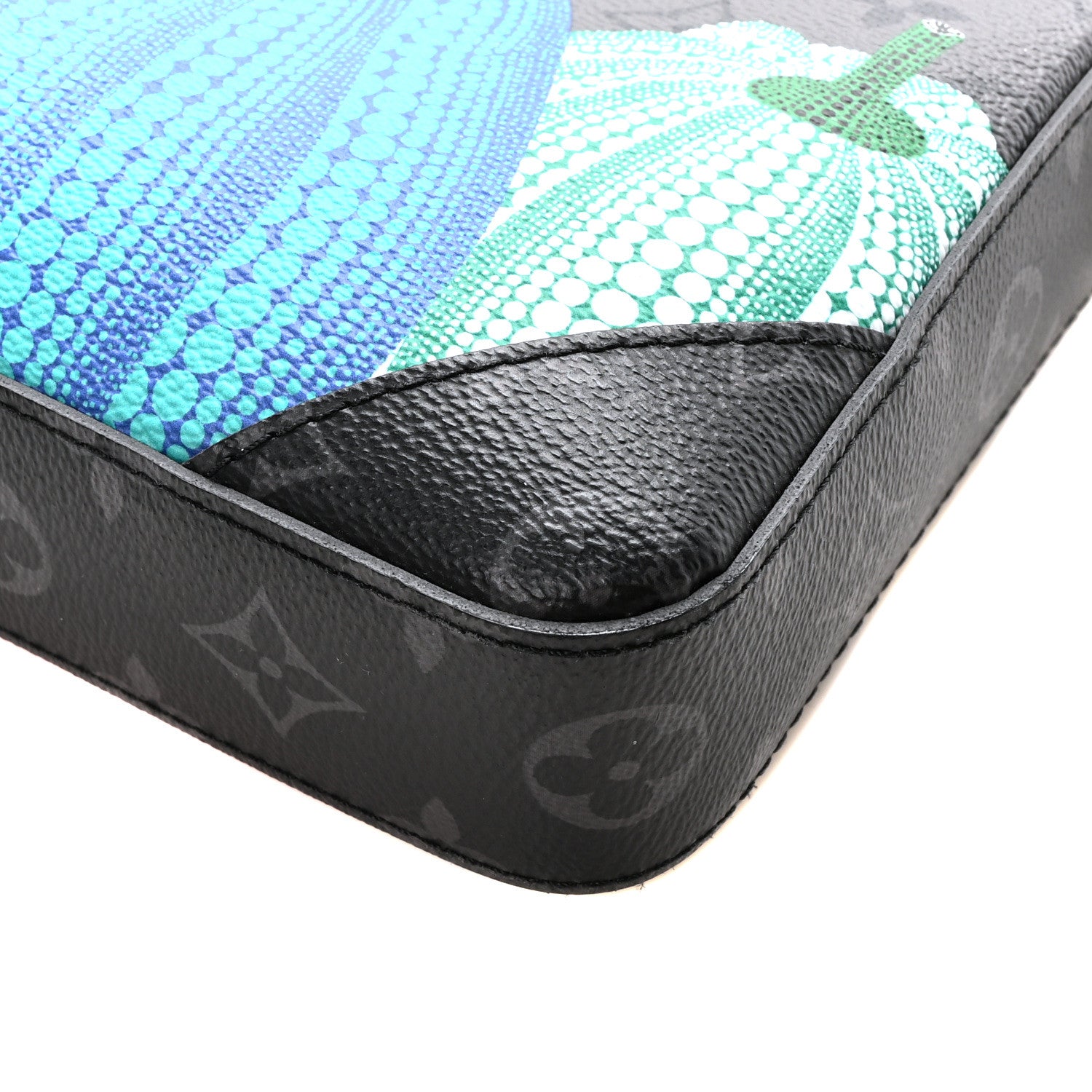 Louis Vuitton LV x YK Monogram Eclipse Reverse Pumpkin Trio Messenger 10 of 11