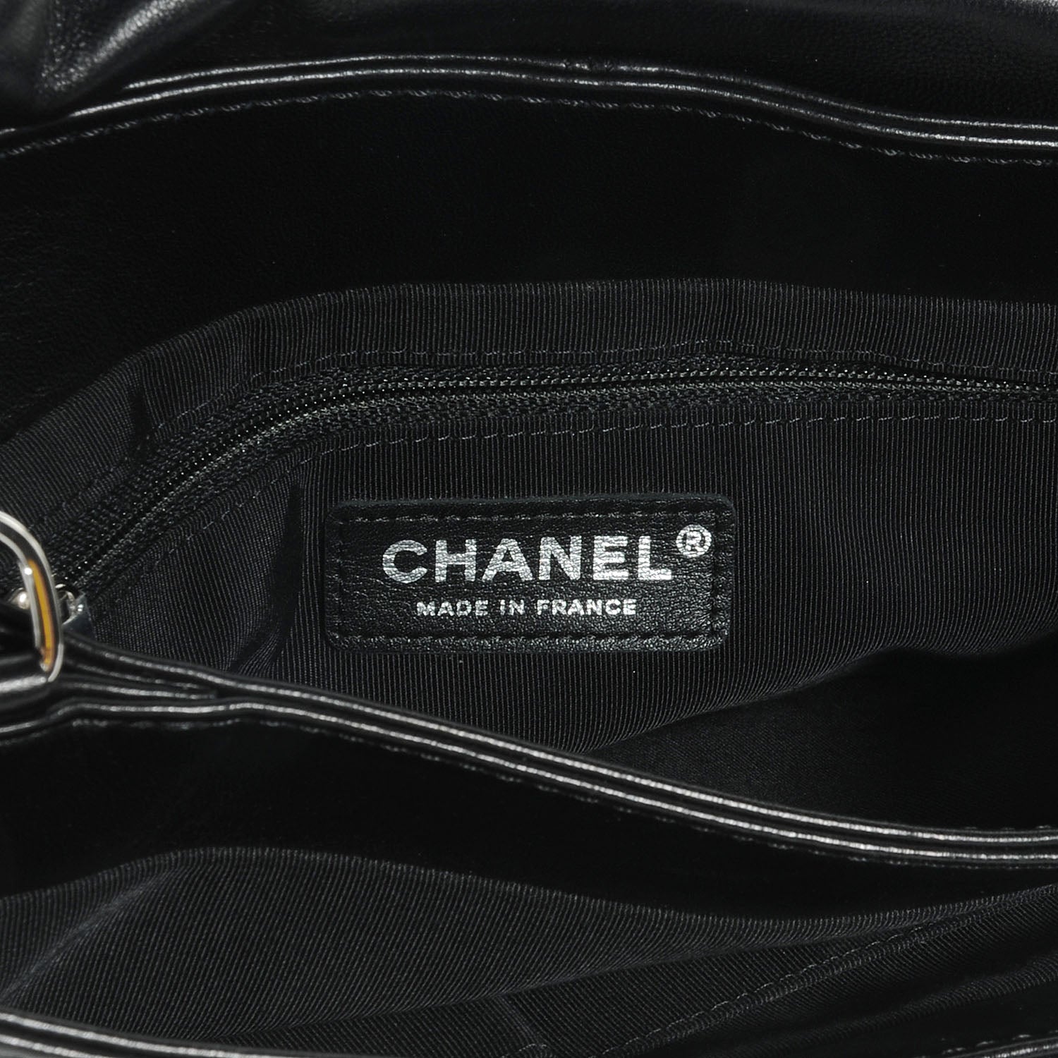 Chanel Lambskin Stitched Messenger Black 5 of 7