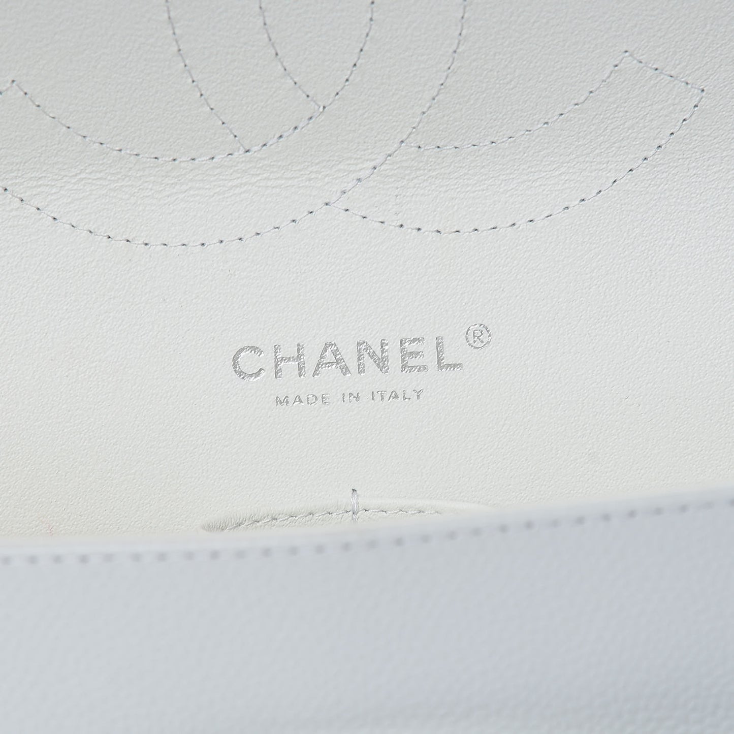 Caviar Quilted Jumbo Double Flap White
