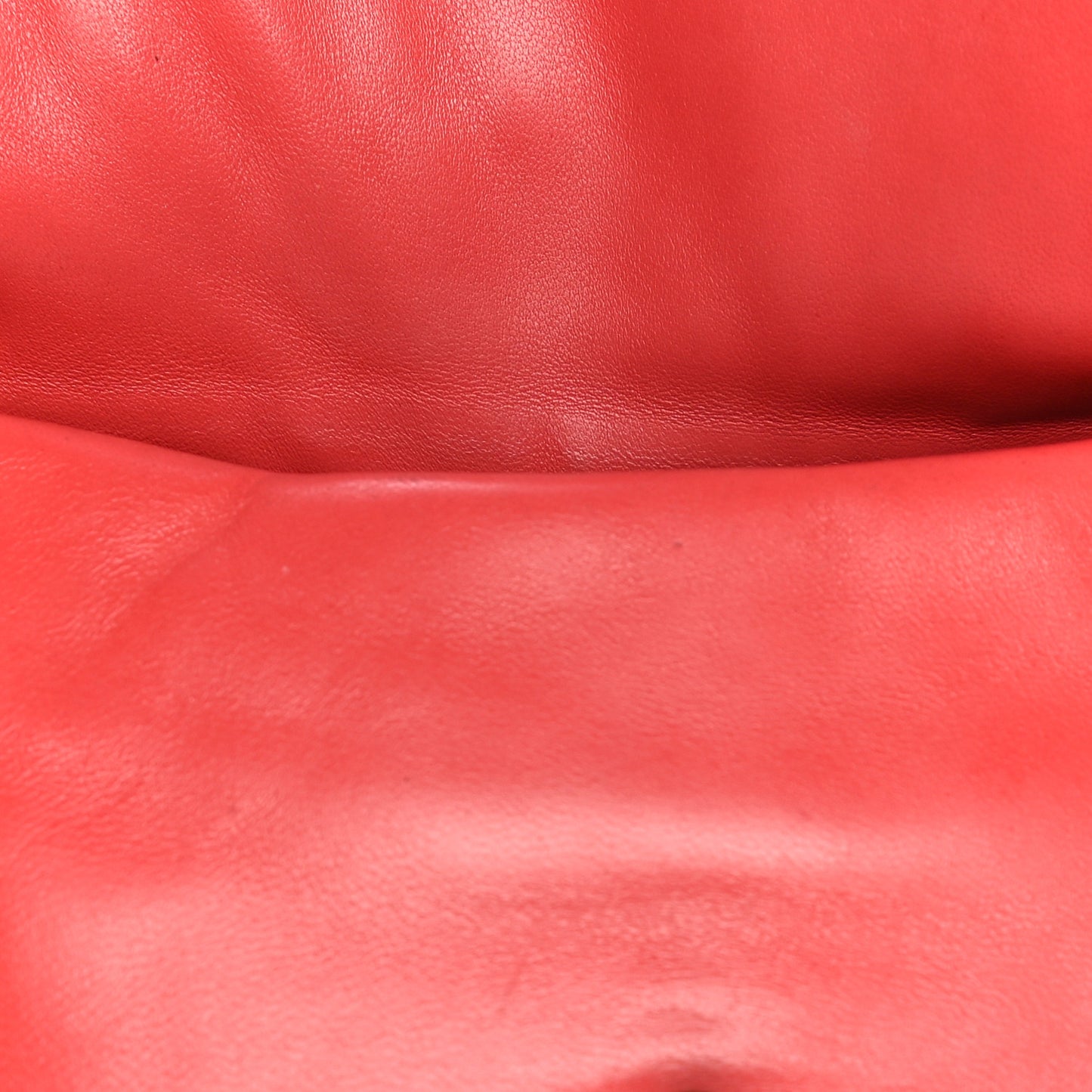 Nappa Shoulder Bag With Chain Red