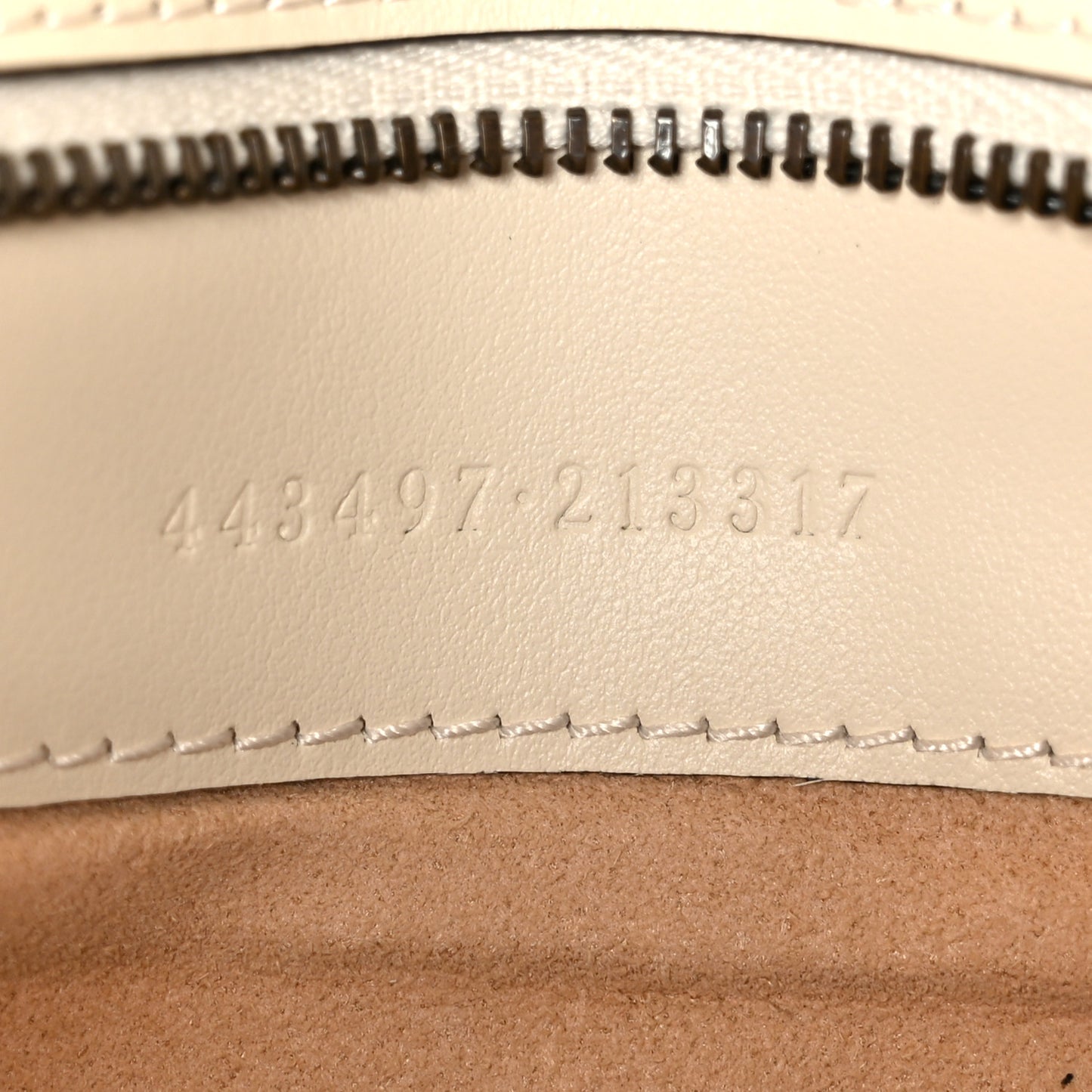 Calfskin Matelasse Small GG Marmont Shoulder Bag White