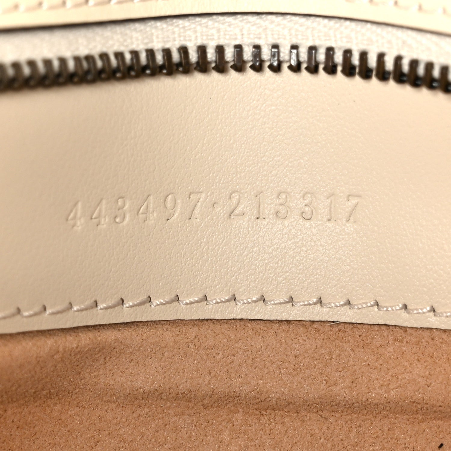 Gucci Calfskin Matelasse Small GG Marmont Shoulder Bag White 7 of 11