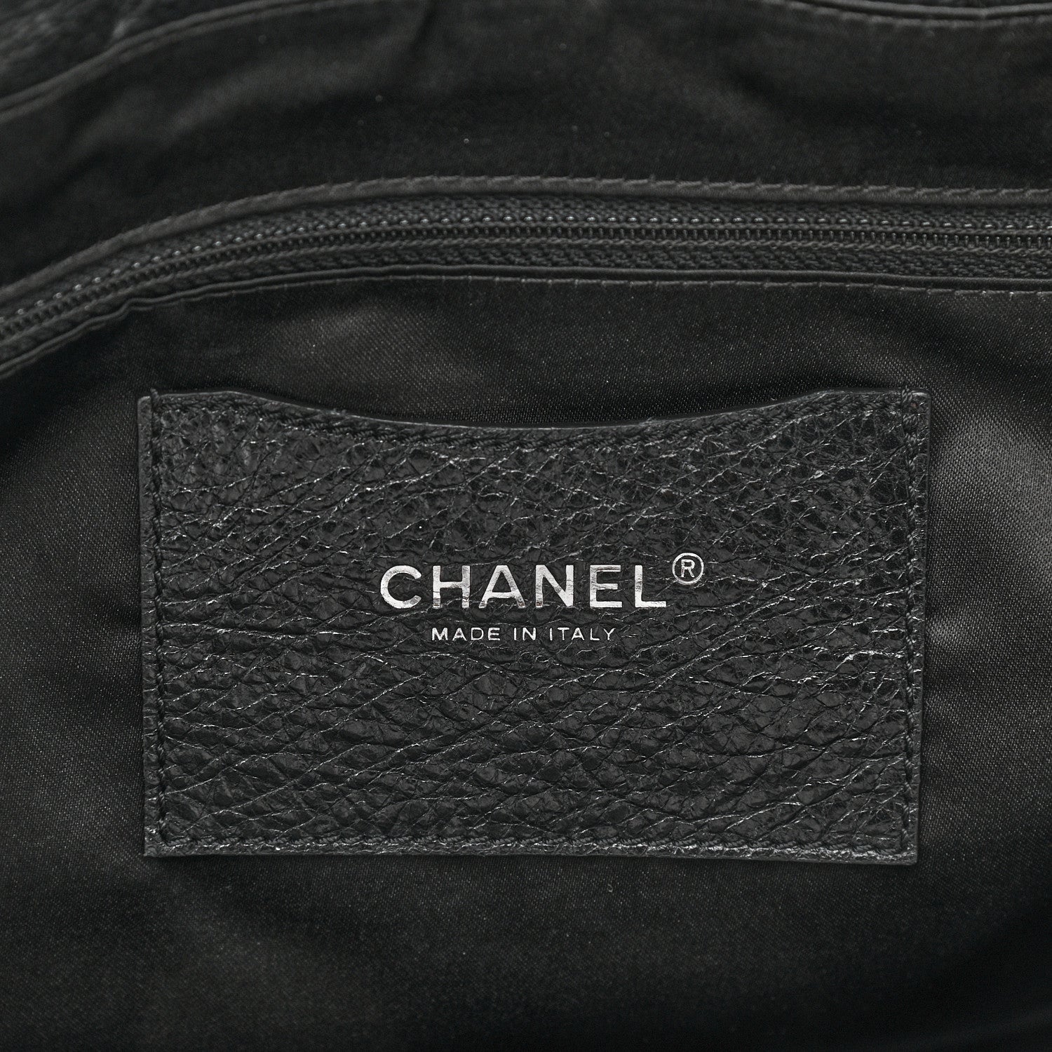Chanel Glazed Calfskin Large On The Road Tote Black 6 of 10