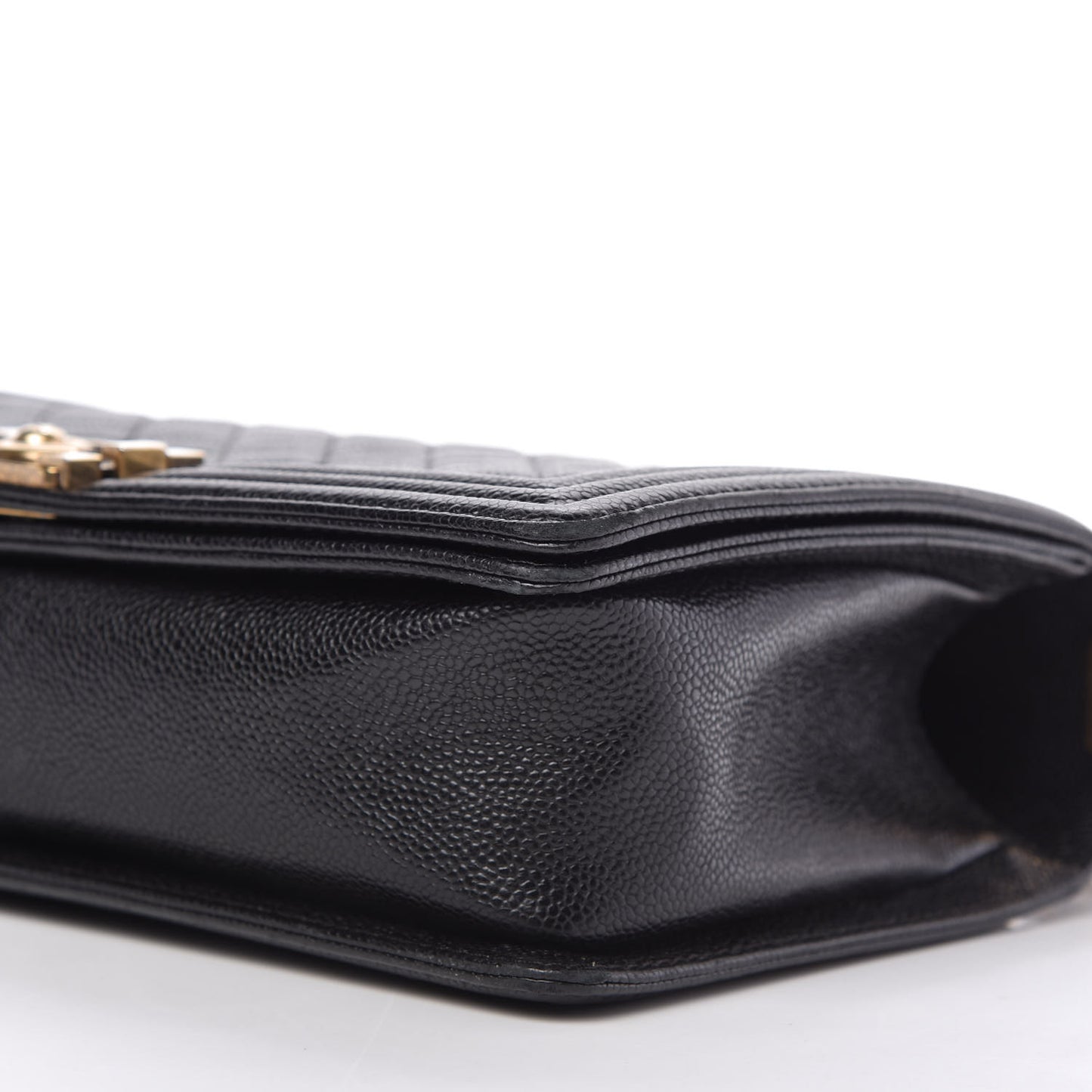 Caviar Quilted New Medium Boy Flap Black