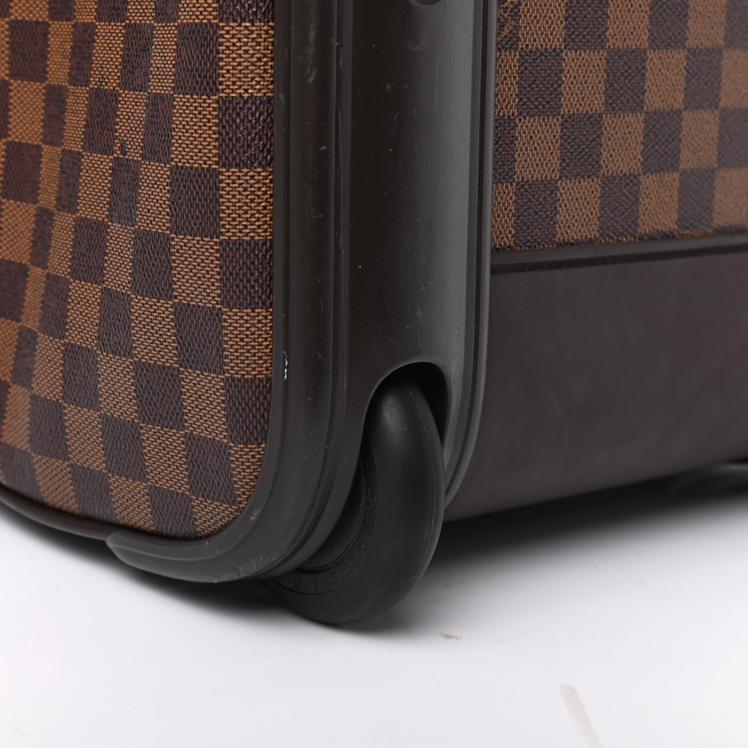 Louis Vuitton Damier Ebene Eole 50 6 of 7
