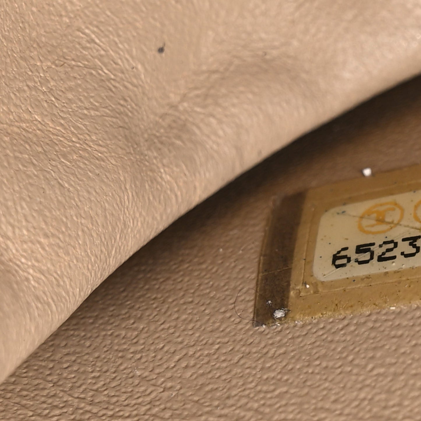 Lambskin Patent Chocolate Bar Flap Beige Black