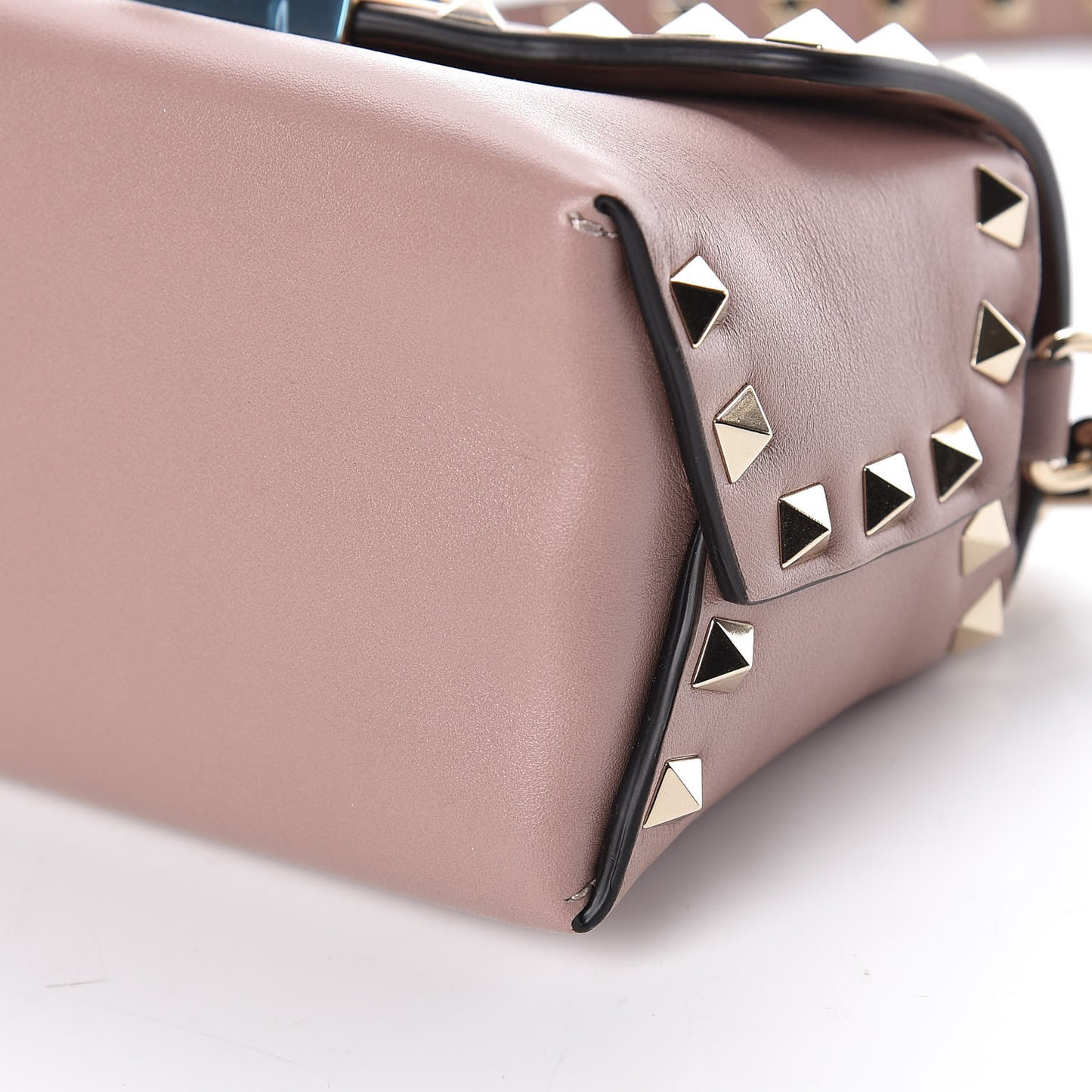 Vitello Mini Rockstud Crossbody Bag Poudre