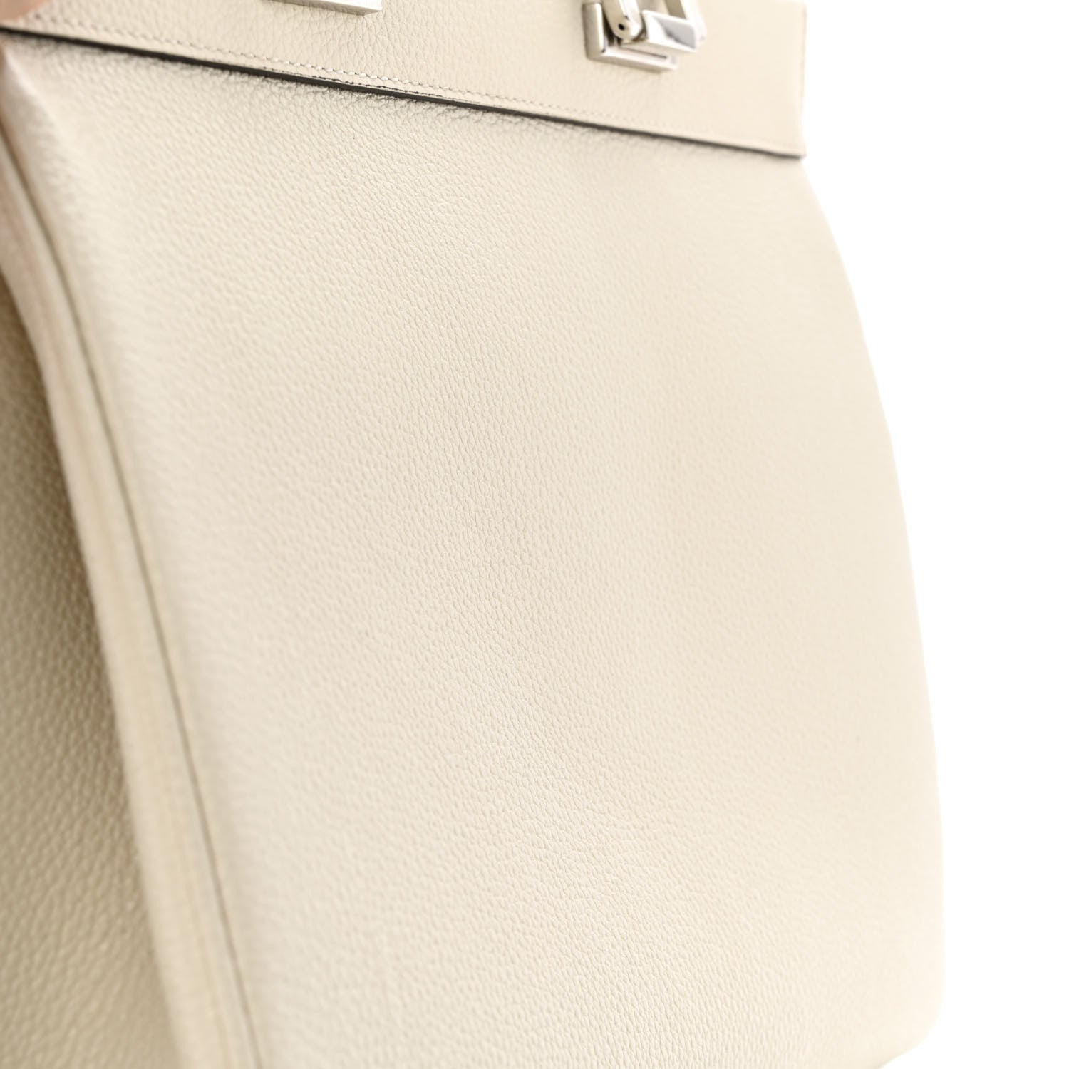Gucci Grainy Calfskin Small Zumi Top Handle Bag Mystic White 14 of 14