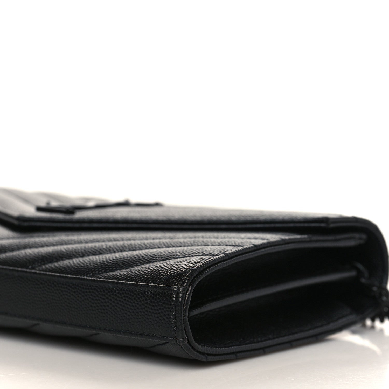 Saint Laurent Grain De Poudre Matelasse Chevron Monogram Monochrome Chain Wallet Black 8 of 9