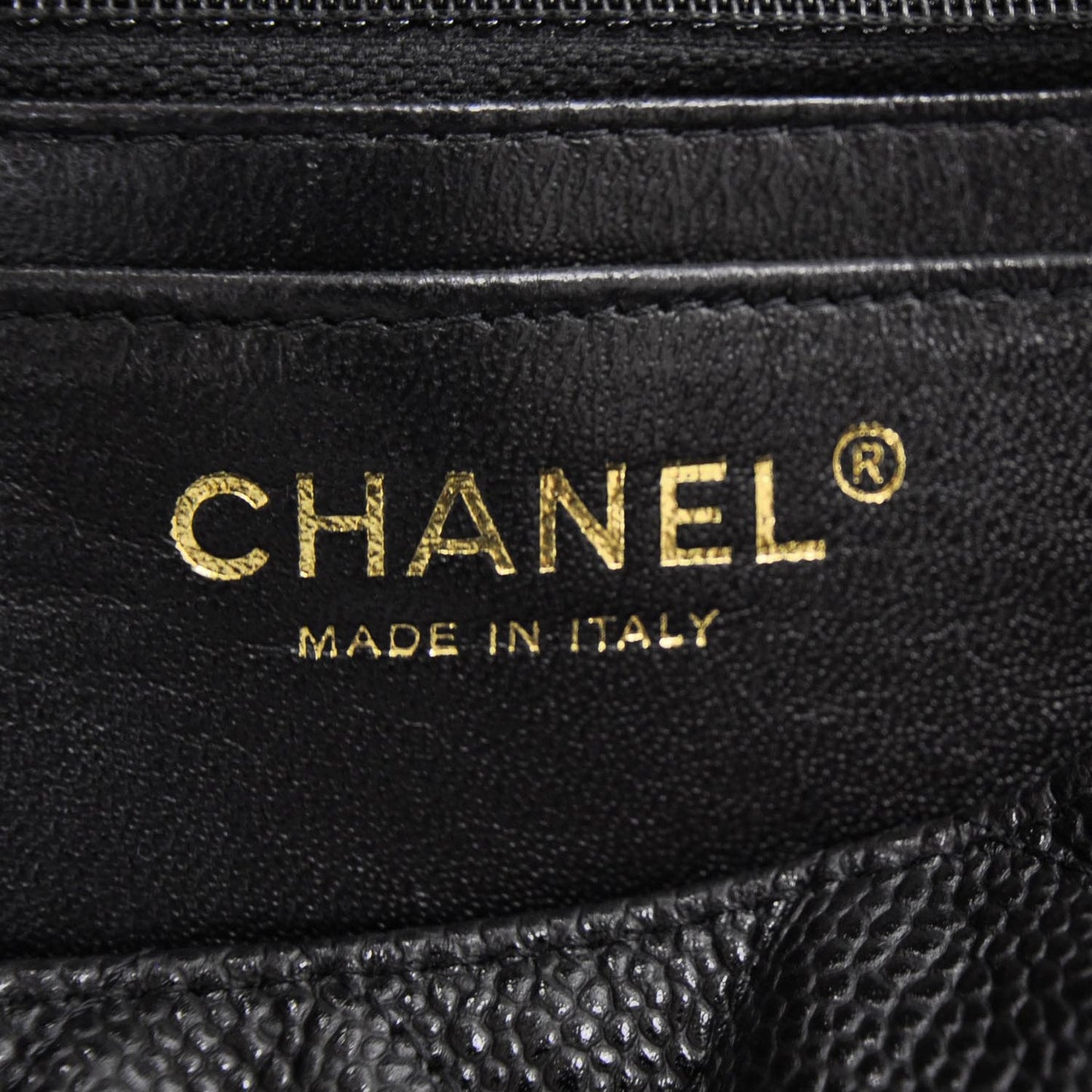 Caviar Maxi Single Flap Black GHW