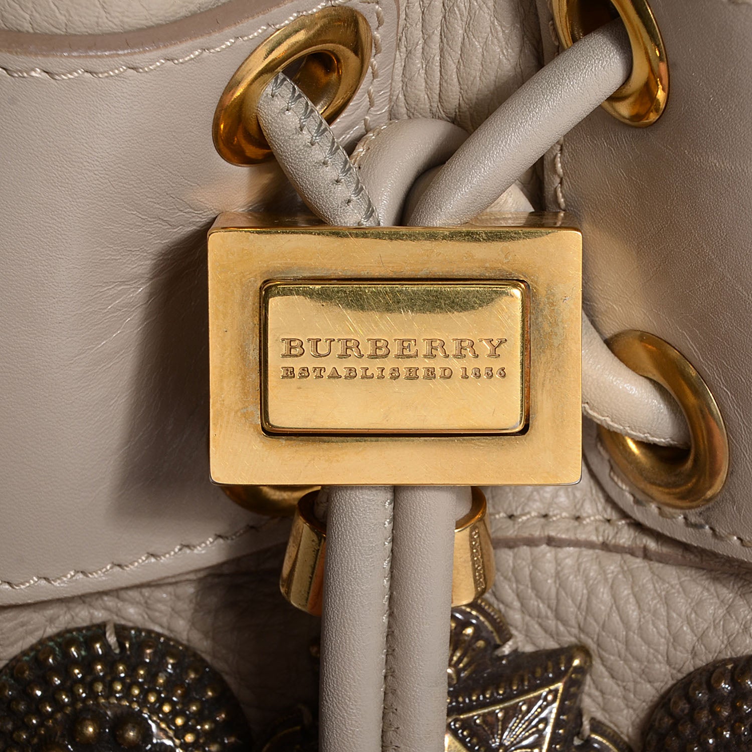 Burberry Leather Mason Warrior Beige 9 of 9