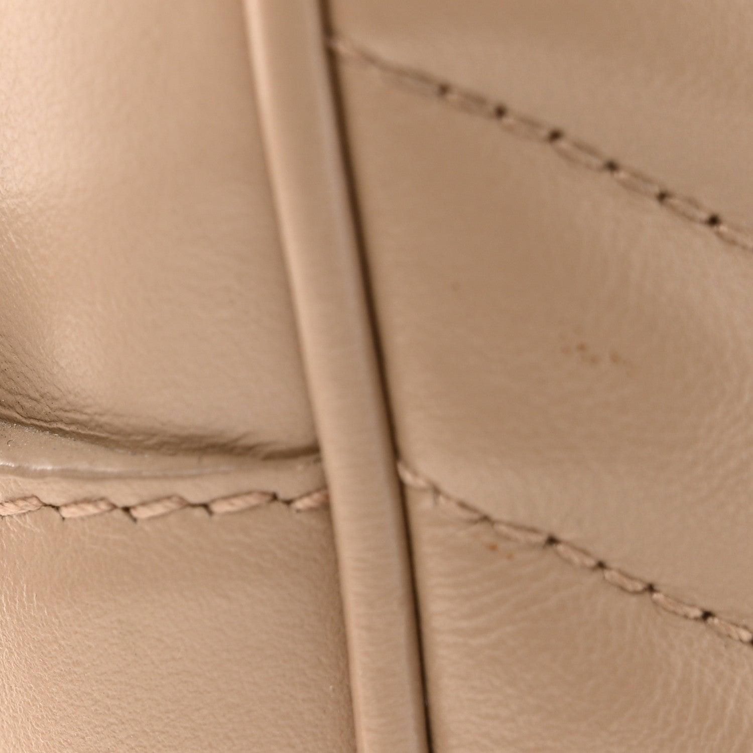Saint Laurent Calfskin Matelasse Monogram Lou Camera Bag Nude Powder 13 of 16