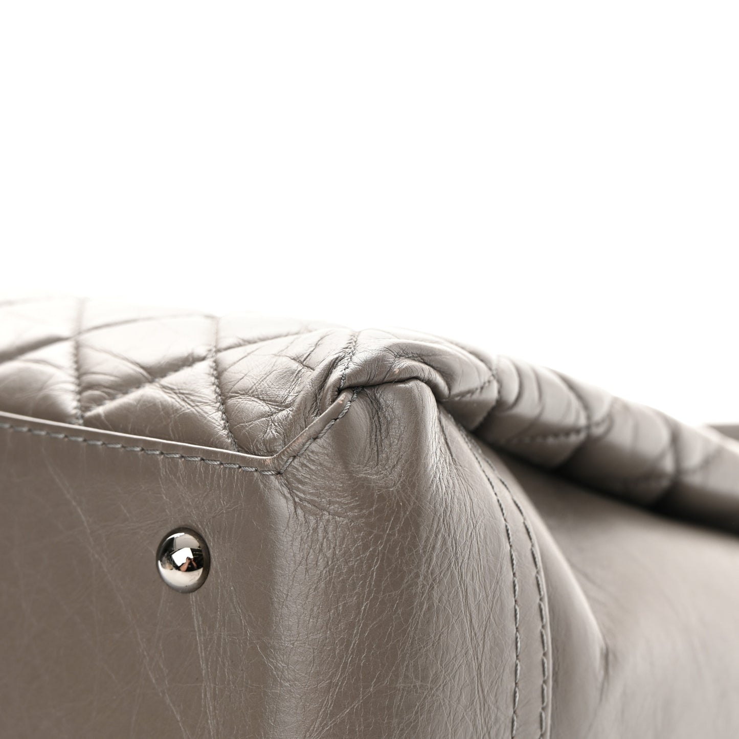 Aged Calfskin Medium Lady Pearly Flap Grey