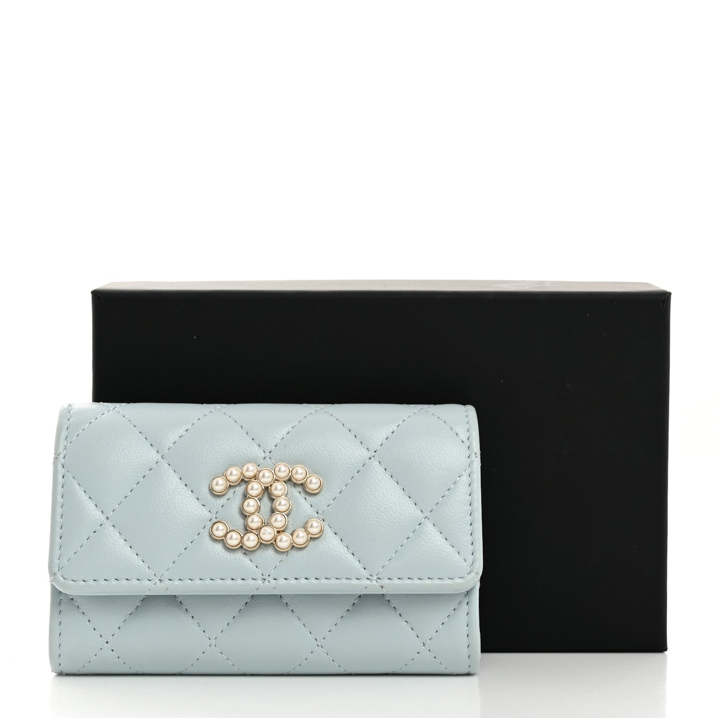 Lambskin Quilted Pearl CC Chanel Flap Card Holder Light Blue