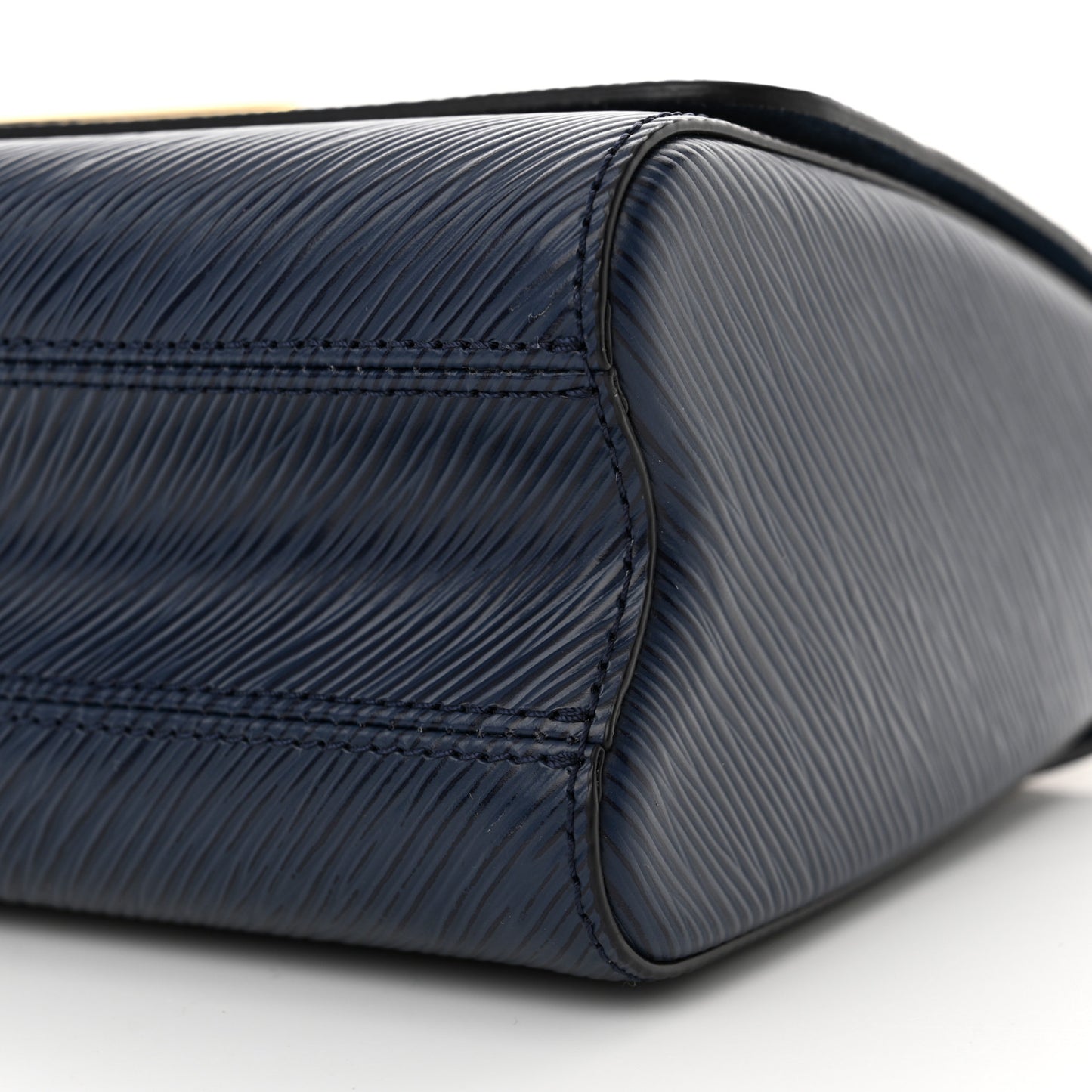 Epi Twist Shoulder Bag MM Indigo