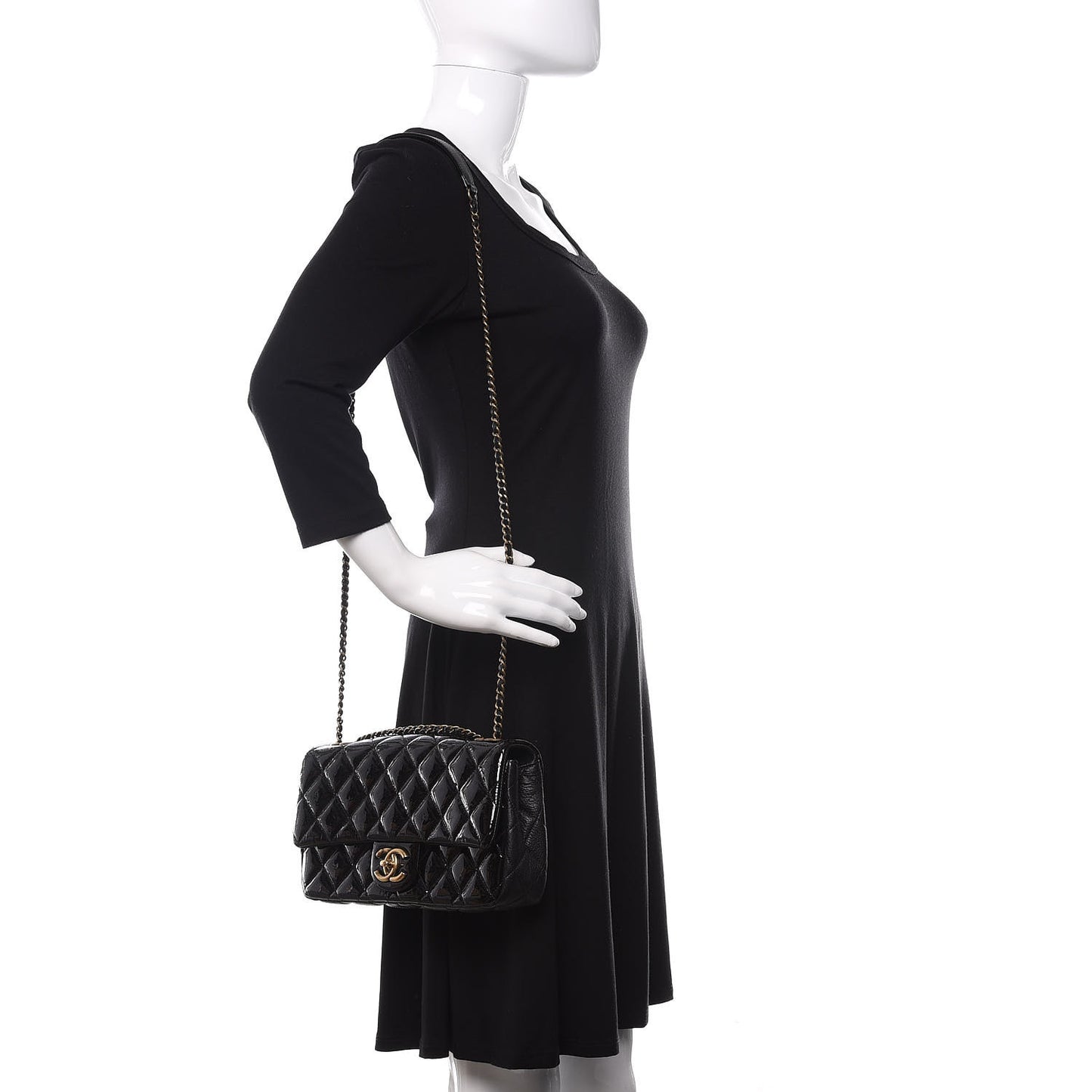 Patent Goatskin Quilted Medium CC Eyelet Flap Black