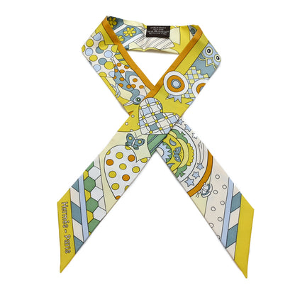 Hermes Silk Les Murmures de la Foret Twilly Jaune Vif Vert Miel 1 of 3