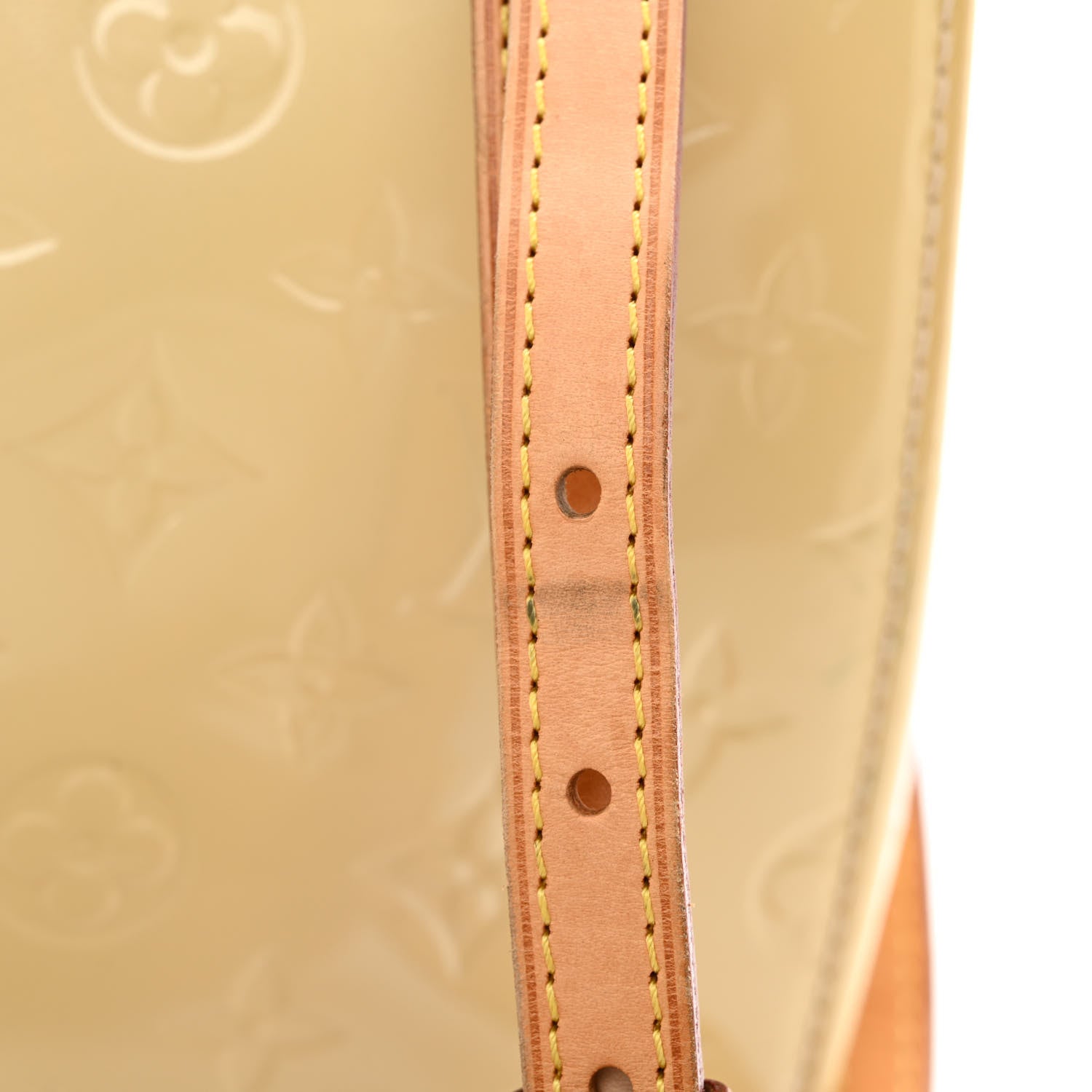 Louis Vuitton Vernis Brea GM Blanc Corail 13 of 16