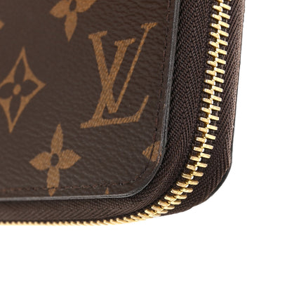 Louis Vuitton Monogram Zippy Wallet 12 of 12