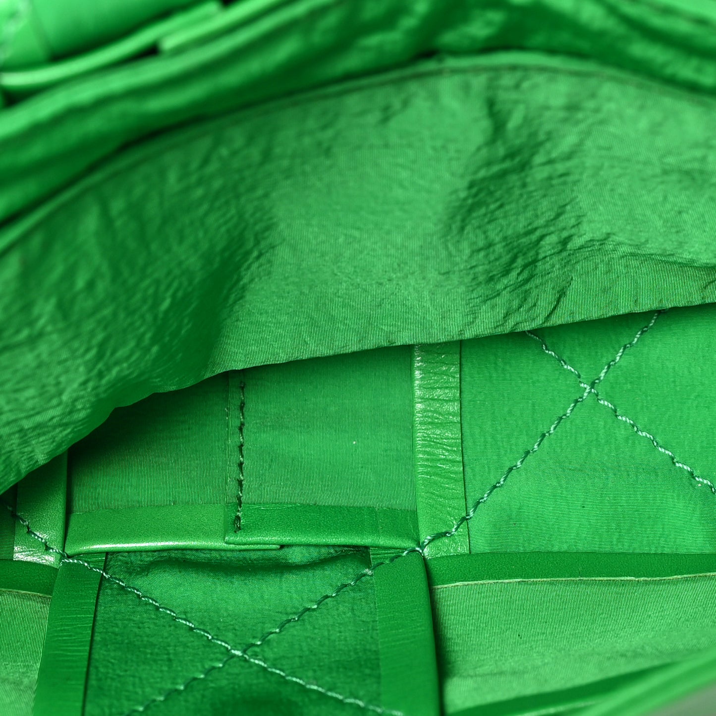 Paper Calfskin Intreccio Cassette Belt Bag Parakeet