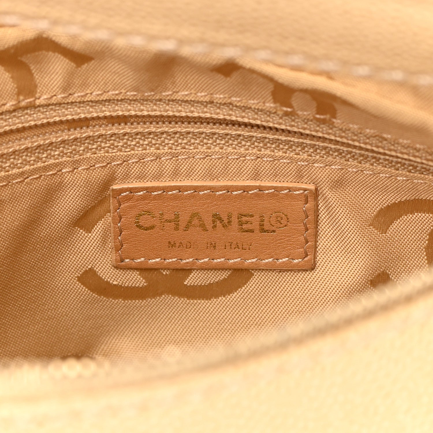 Chanel Caviar CC Wood Chain Hobo Beige 6 of 16