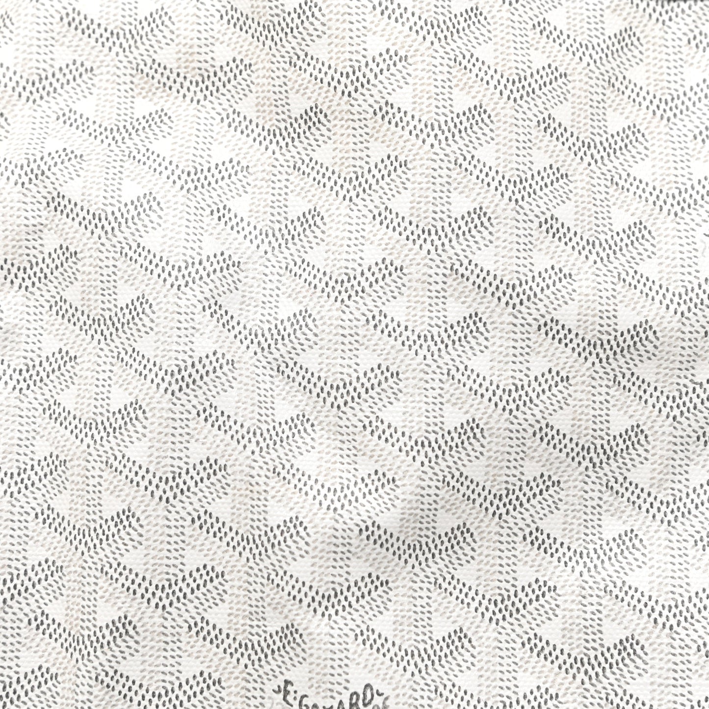 Goyardine Saint Louis GM White