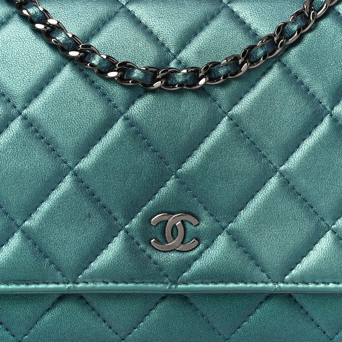 Iridescent Lambskin Quilted Wallet On Chain WOC Turquoise