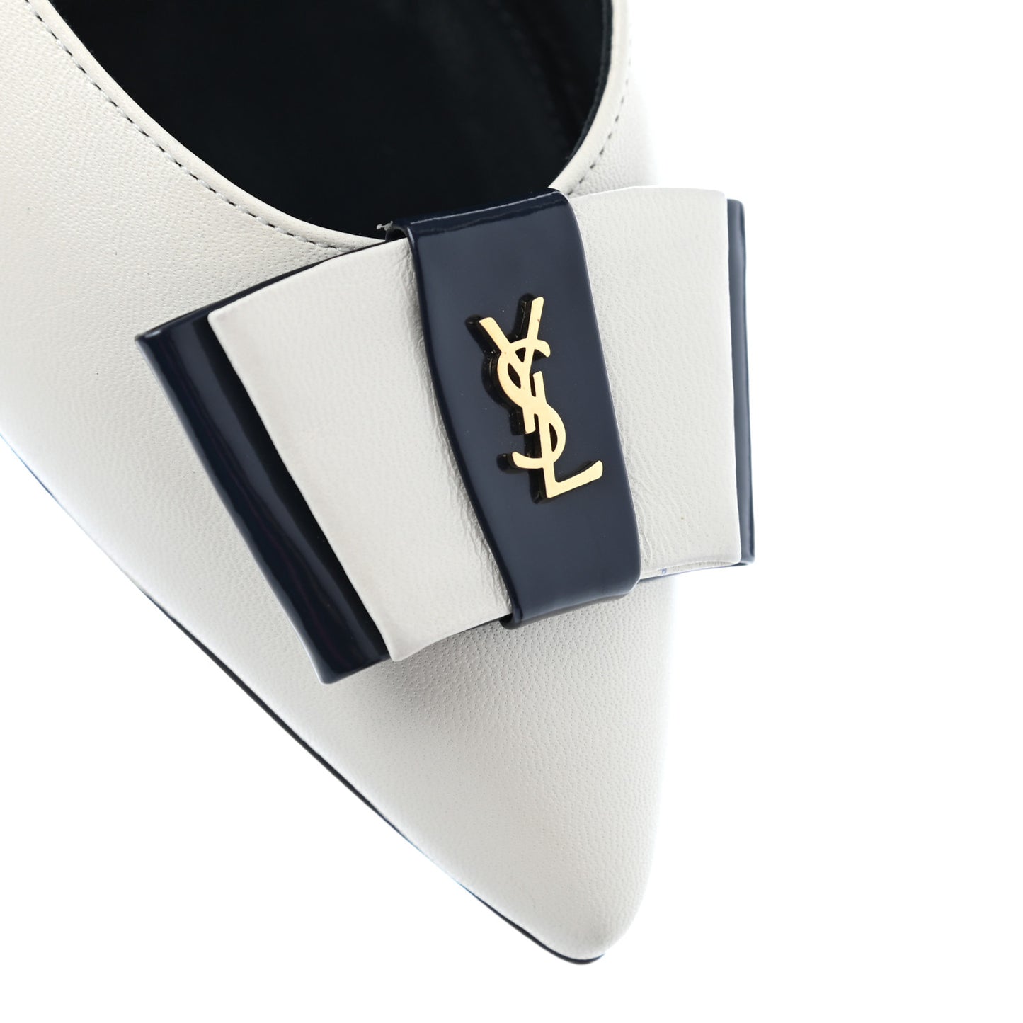 Calfskin Bow Anais Pumps 36.5 White