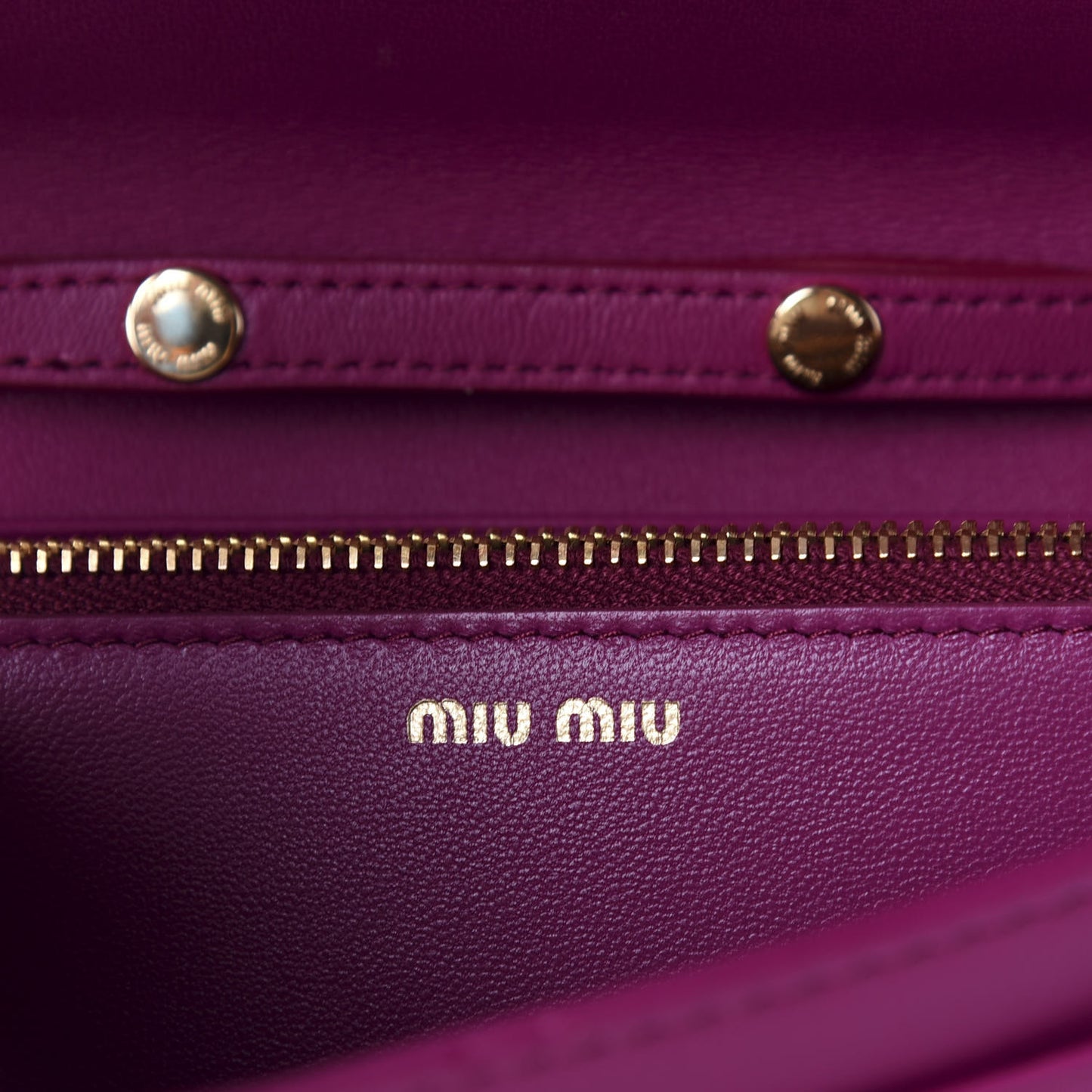 Nappa Matelasse Wallet On Chain Fuxia