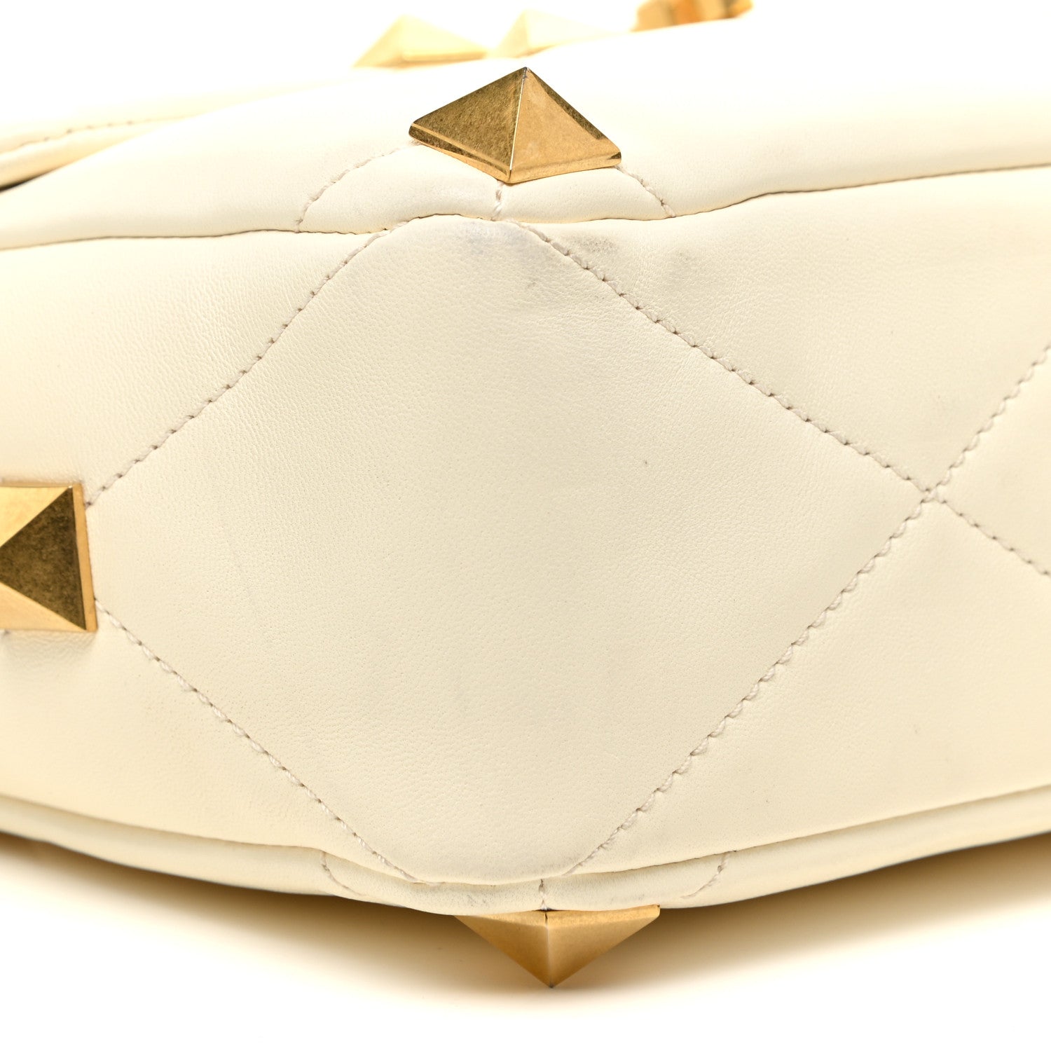 Valentino Garavani Nappa Large Roman Stud Shoulder Bag Ivory 7 of 18