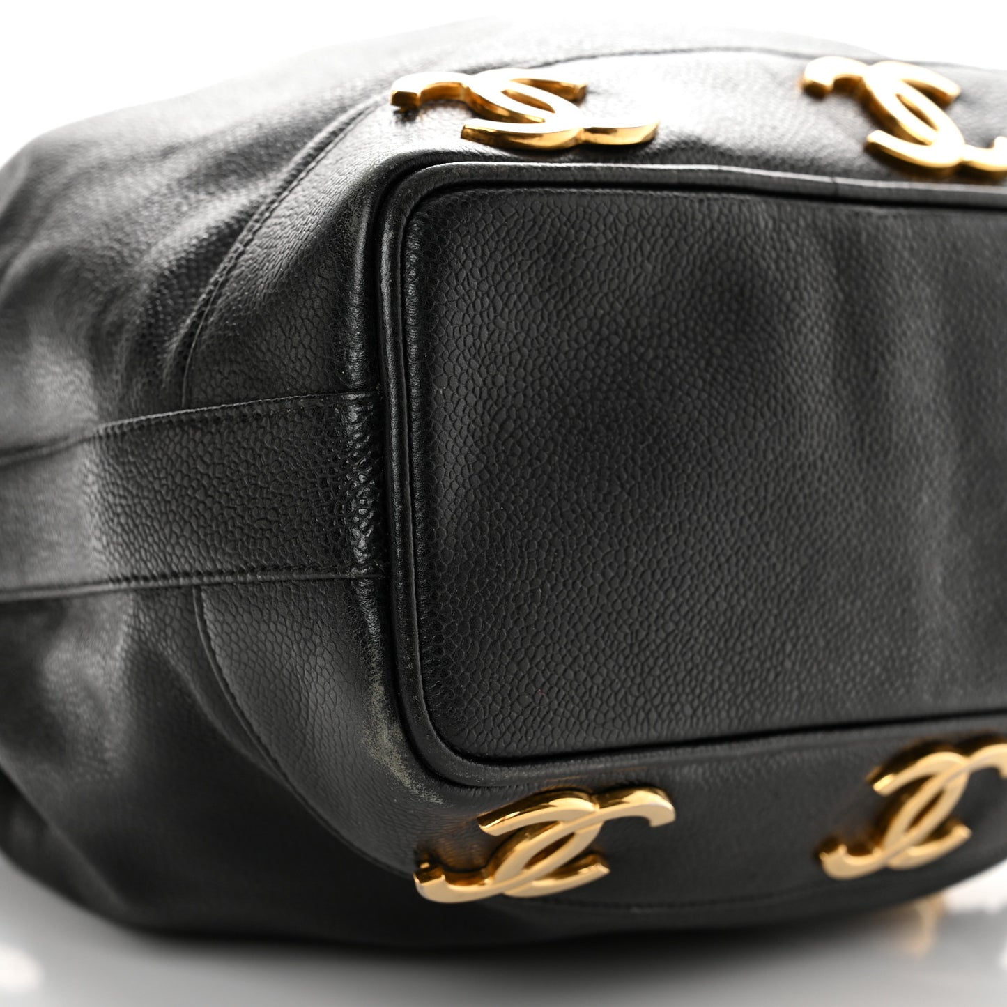 Caviar CC Drawstring Shoulder Bag Black