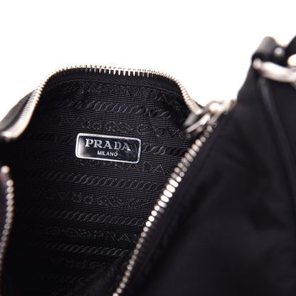 Prada Nylon Re-Edition 2005 Shoulder Bag Black 2 of 8