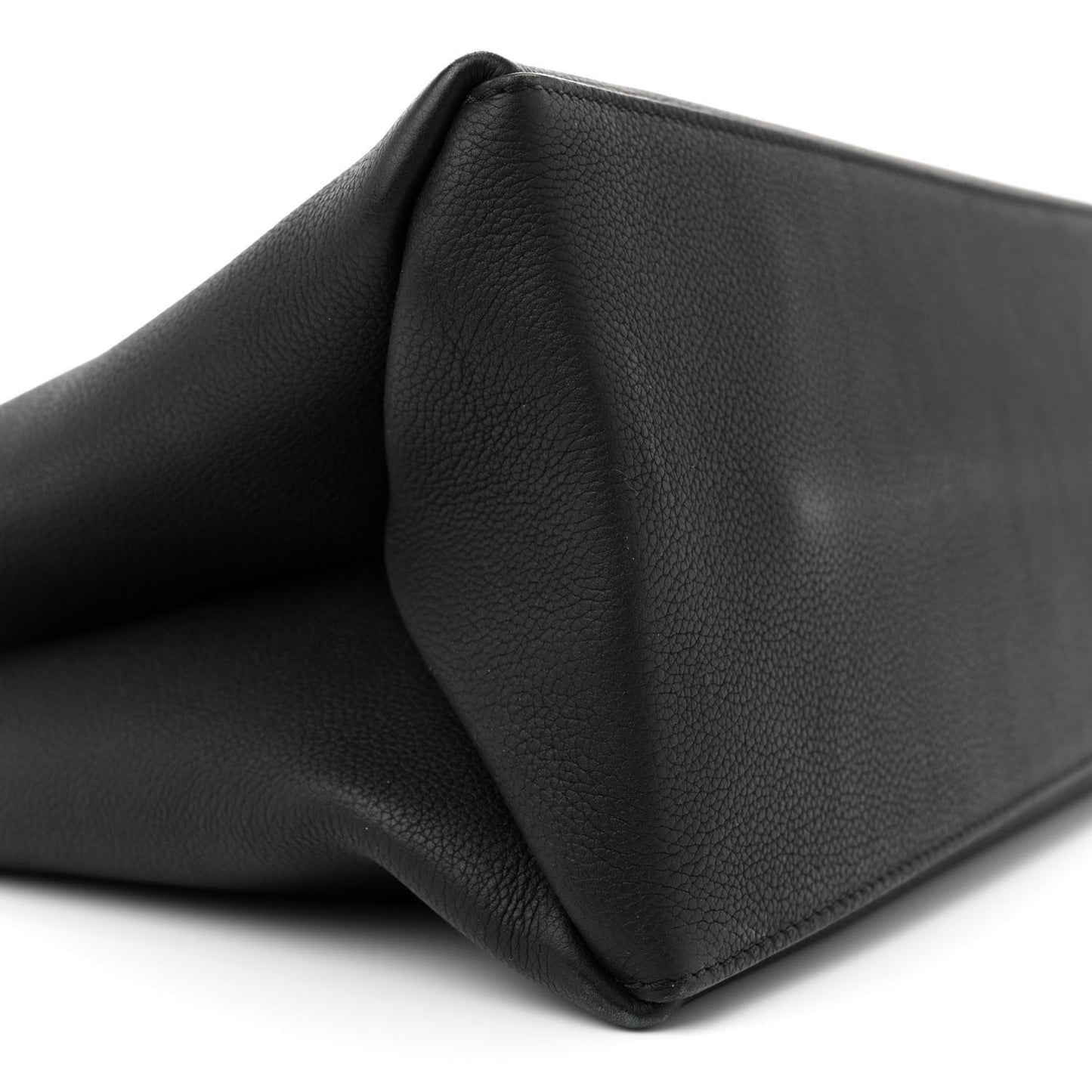 Grained Calfskin Lockme Shopper Black