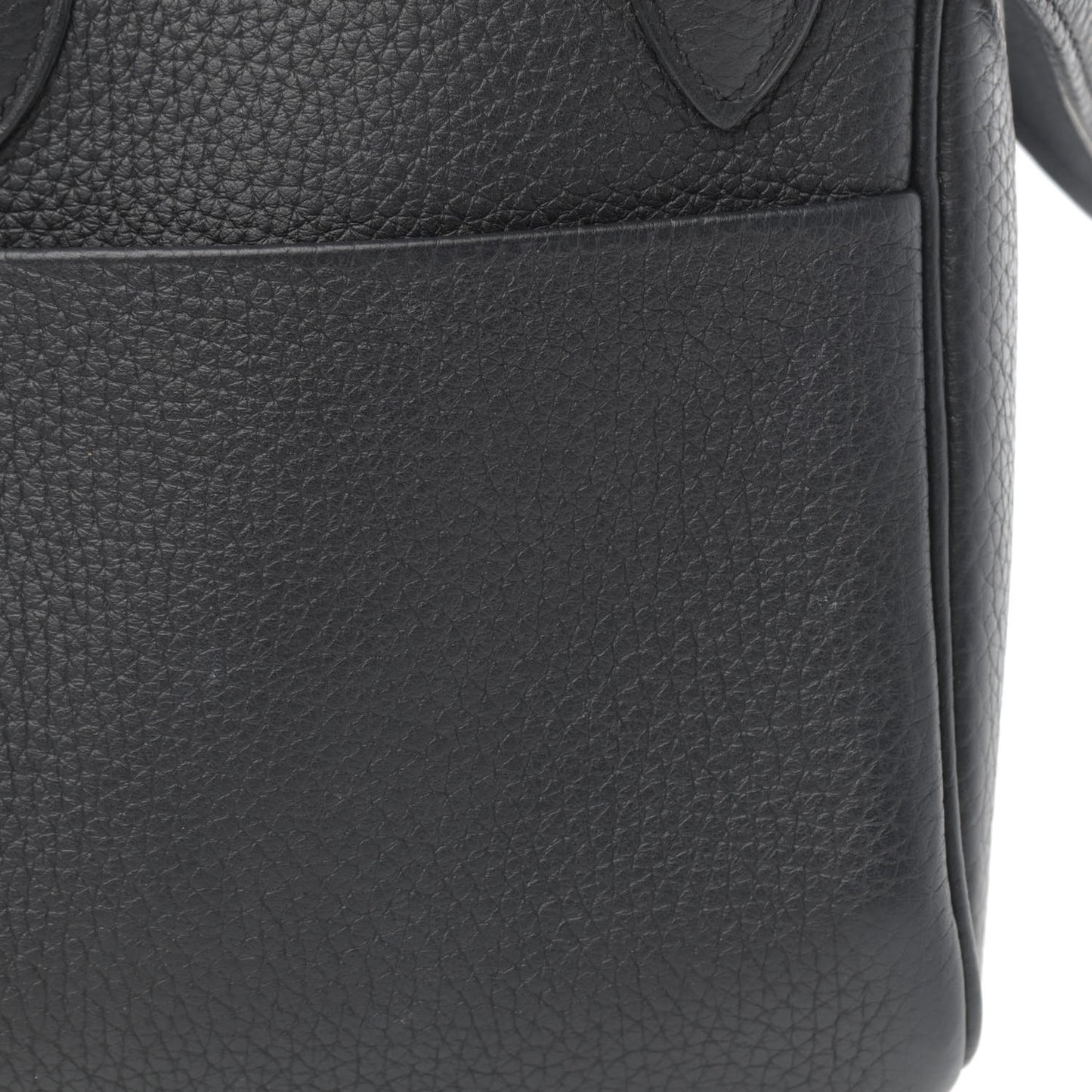 Taurillon Clemence Lindy 26 Black