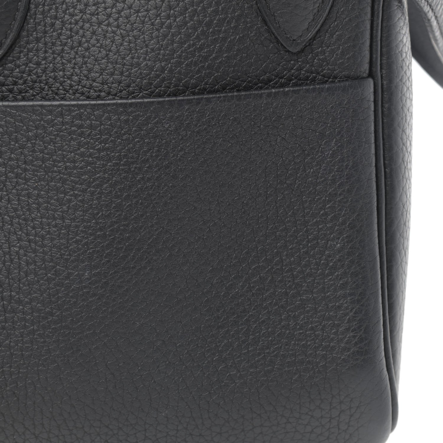 Hermes Taurillon Clemence Lindy 26 Black 11 of 13