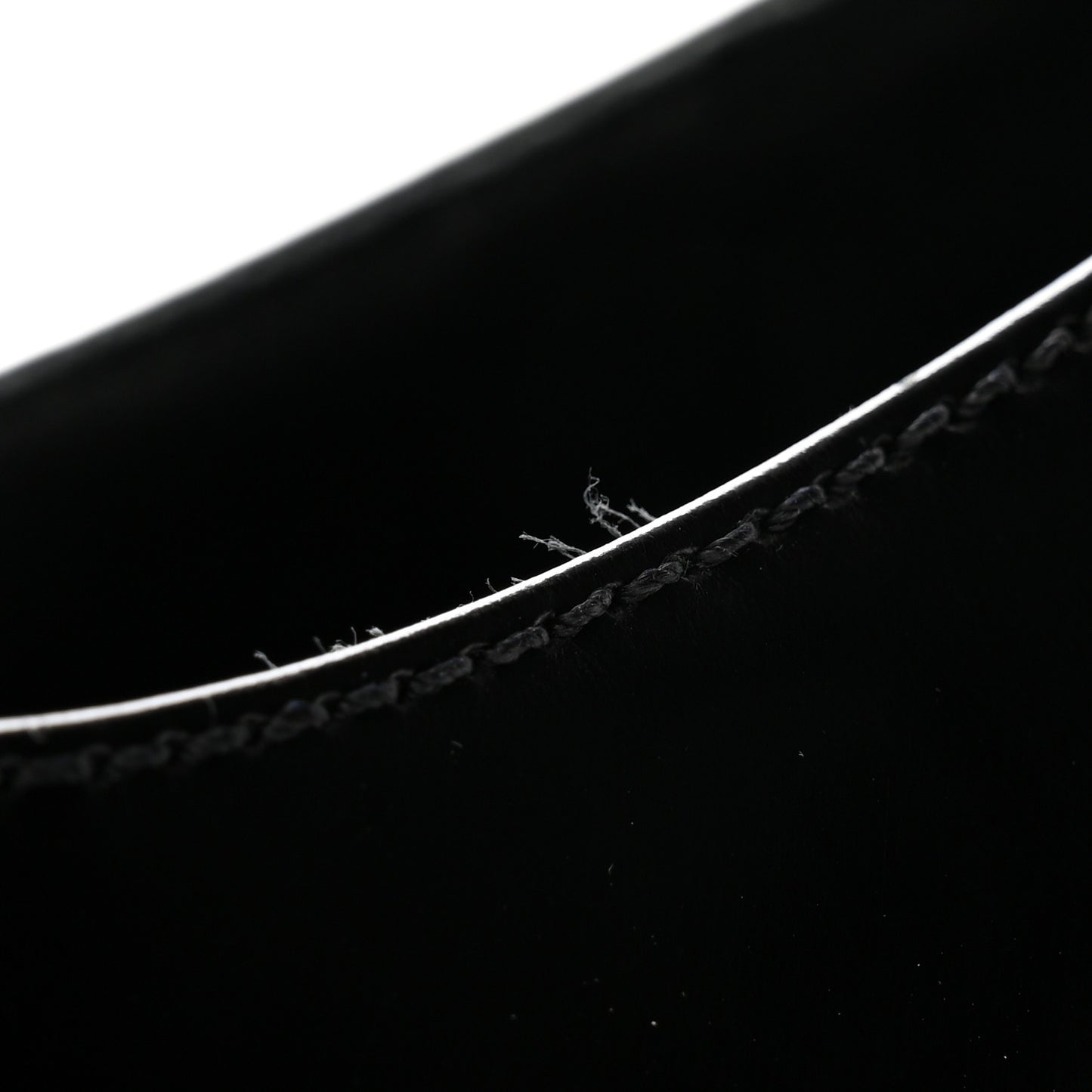 Spazzolato Metal Triangle Logo 50mm Loafers 38.5 Black