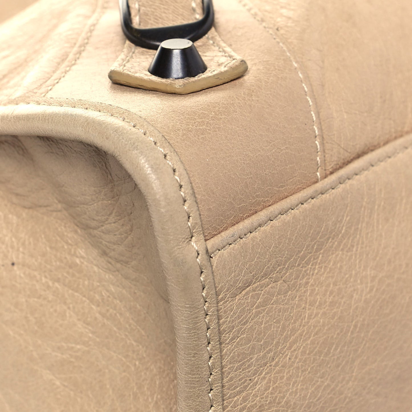 Agneau Classic Hardware City Sahara