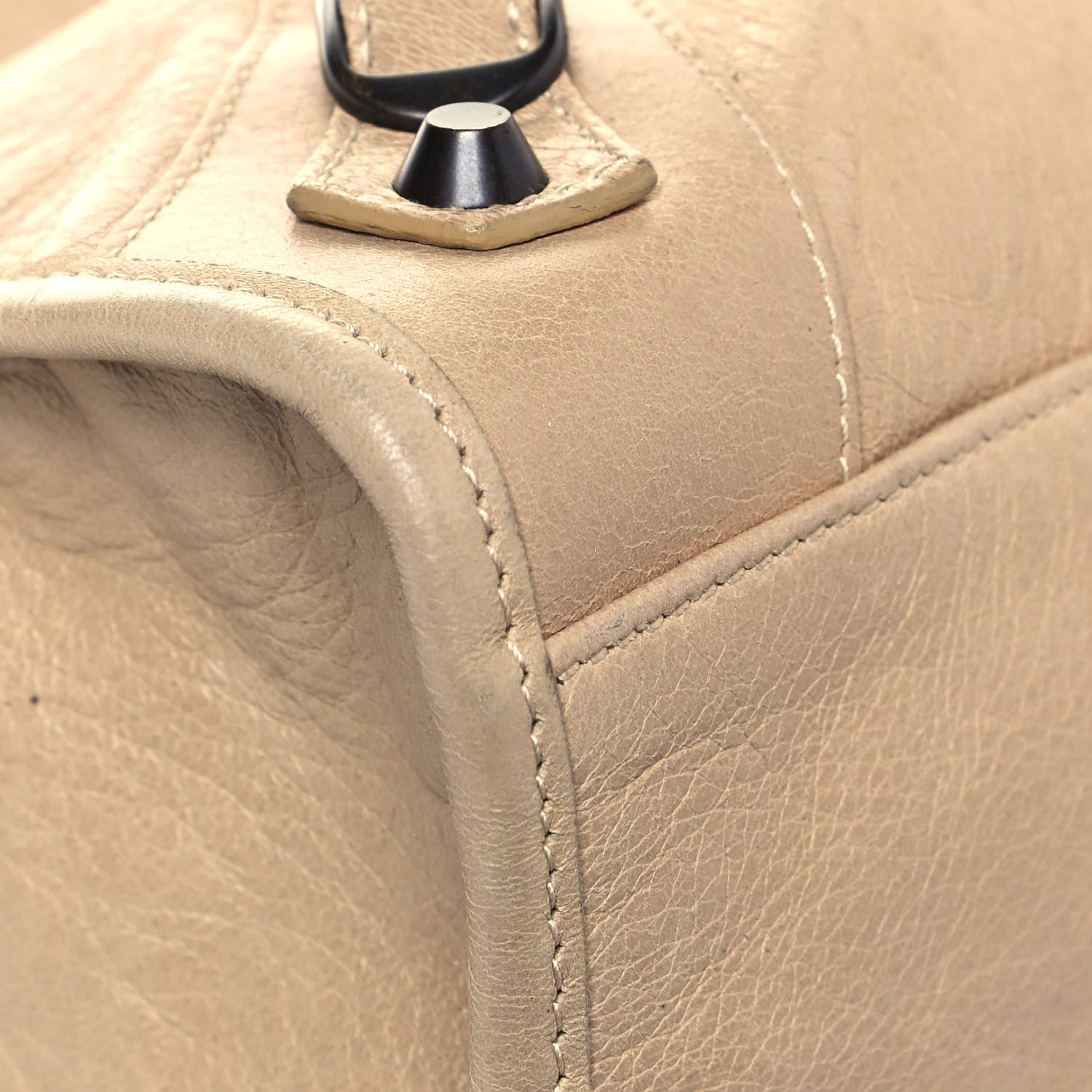 Balenciaga Agneau Classic Hardware City Sahara 10 of 19