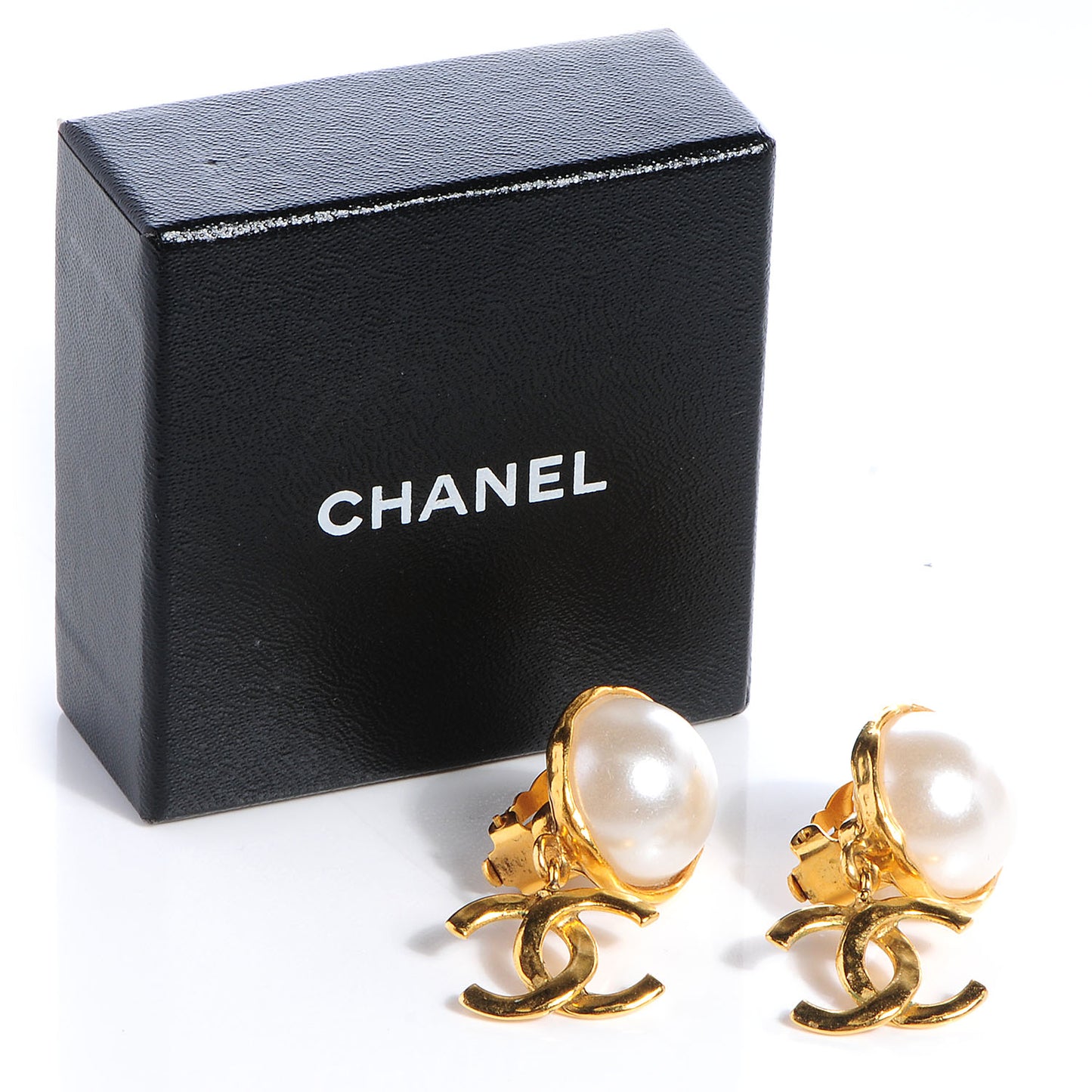 Pearl Dangle CC Clip On Earrings Gold
