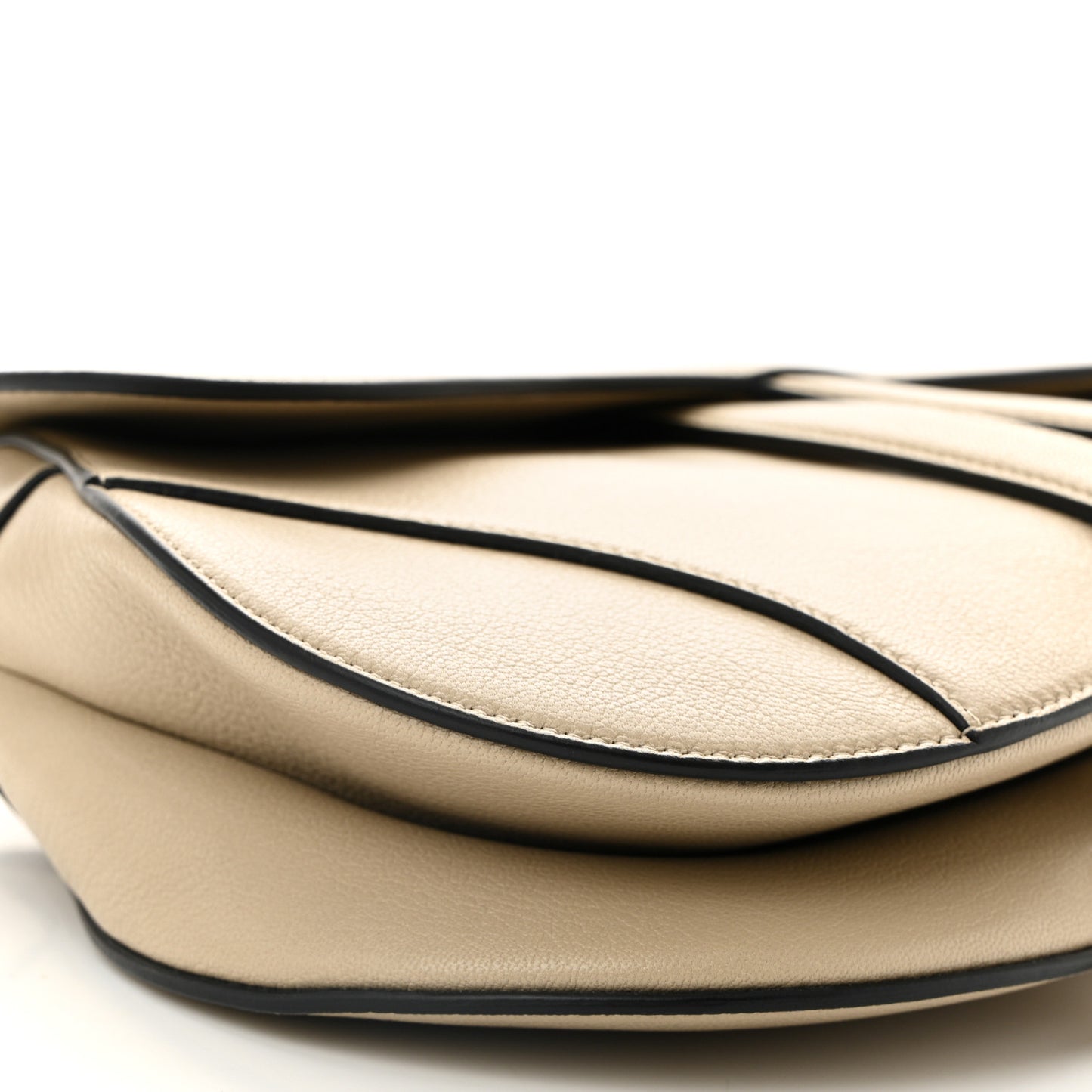 Shiny Goatskin Saddle Bag Corda