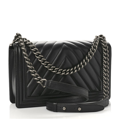 Chanel Calfskin Chevron Quilted Medium Boy Flap Black 3 of 10