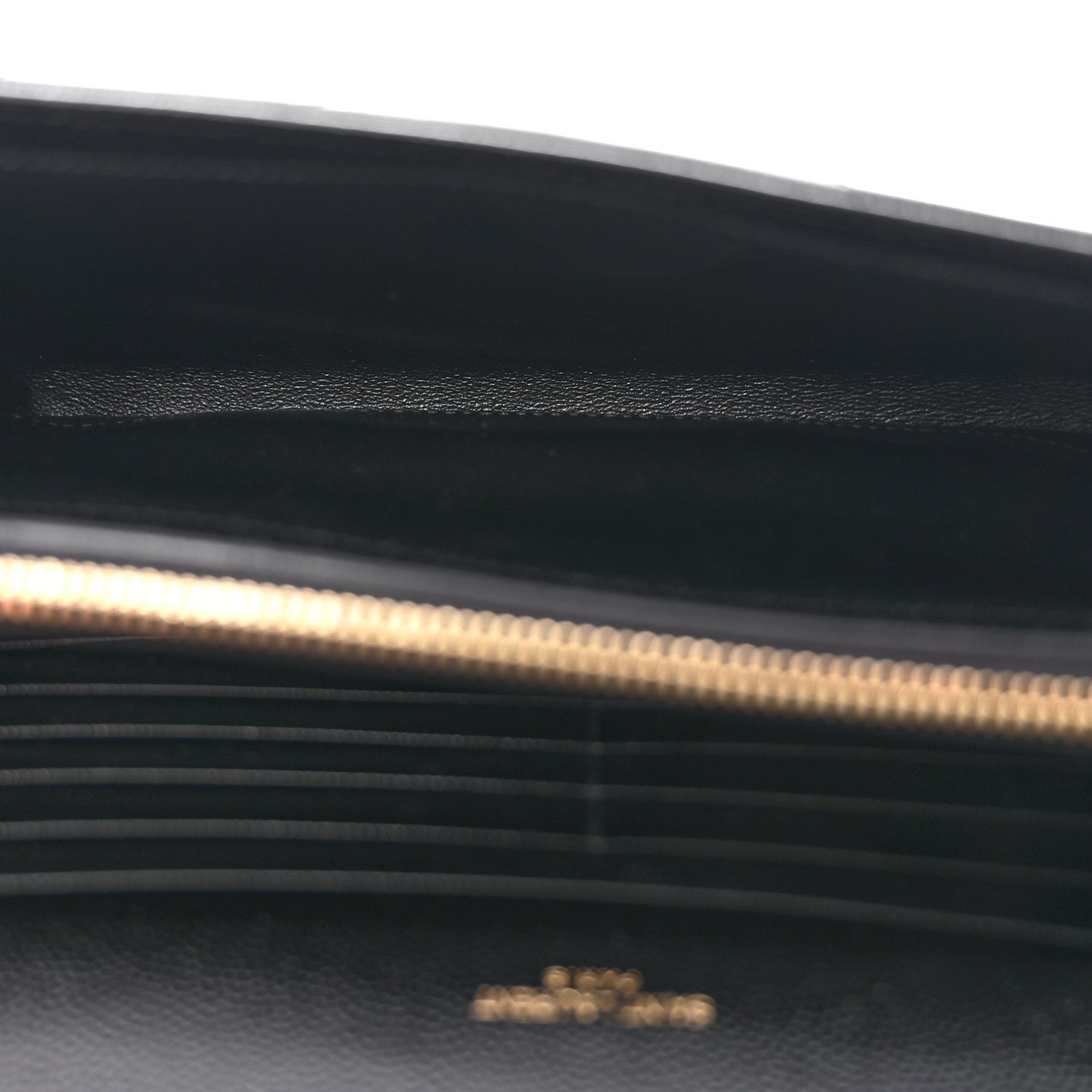 Saint Laurent Grain De Poudre Matelasse Chevron Monogram Chain Wallet Black 5 of 10