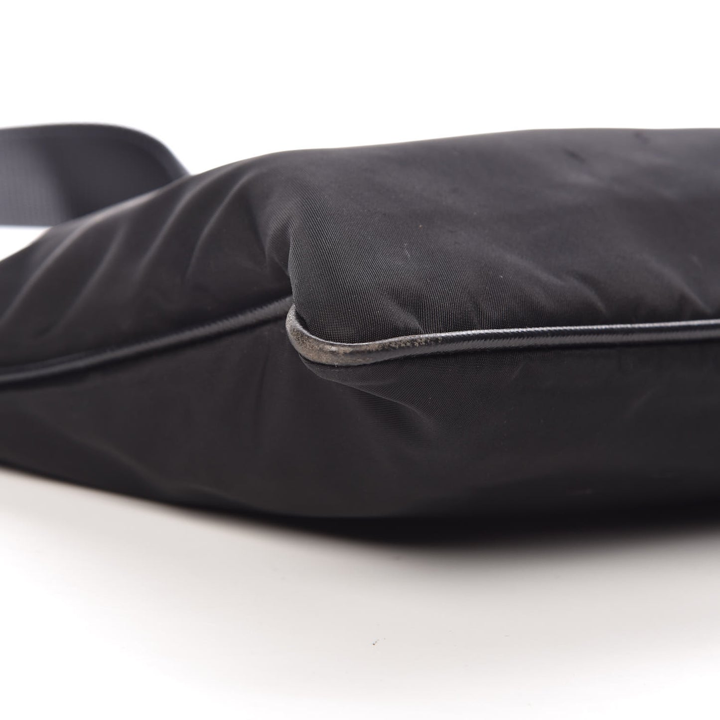 Nylon Saffiano Flat Messenger Bag Black