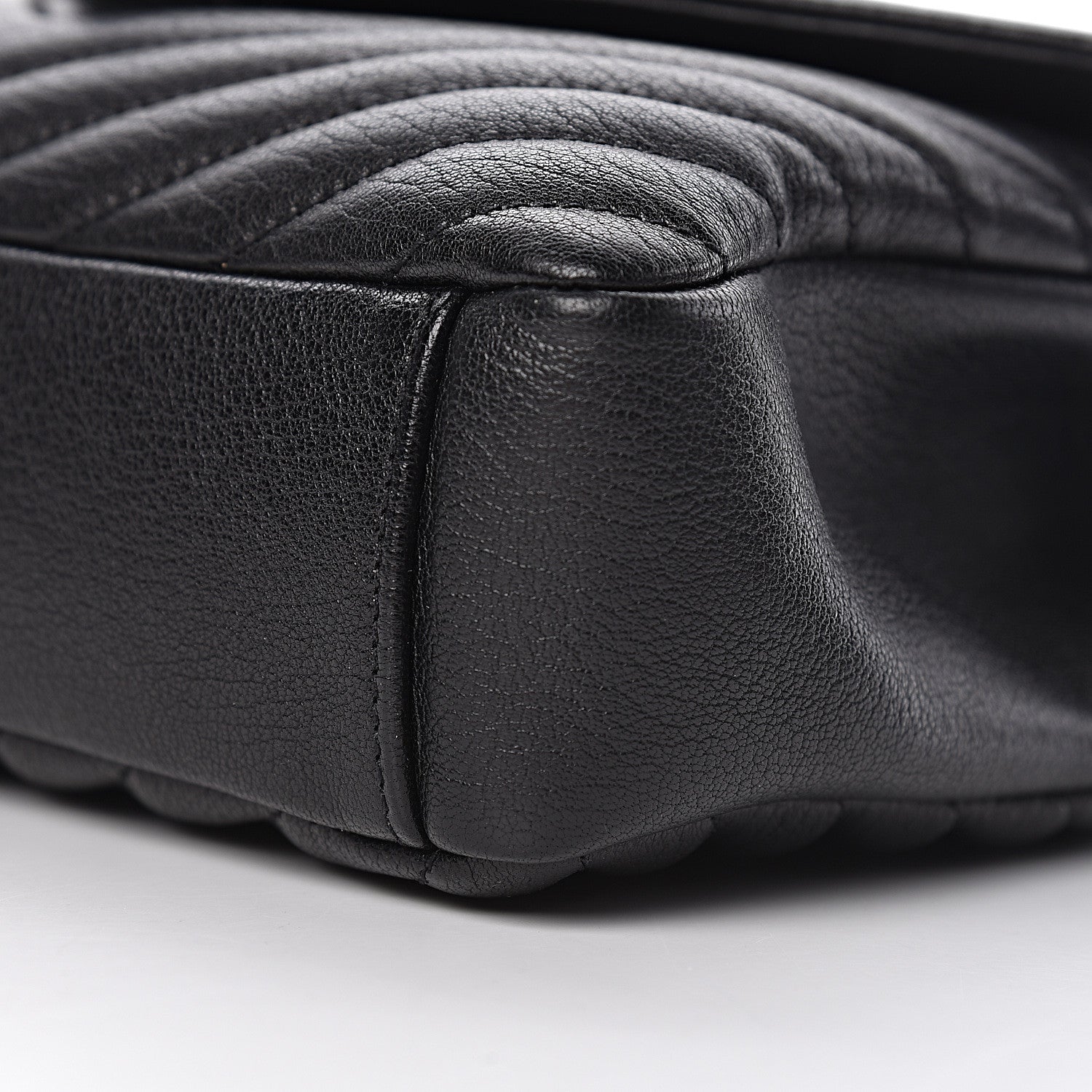Saint Laurent Sheepskin Matelasse Chevron Monogram Medium College Bag Black 12 of 13